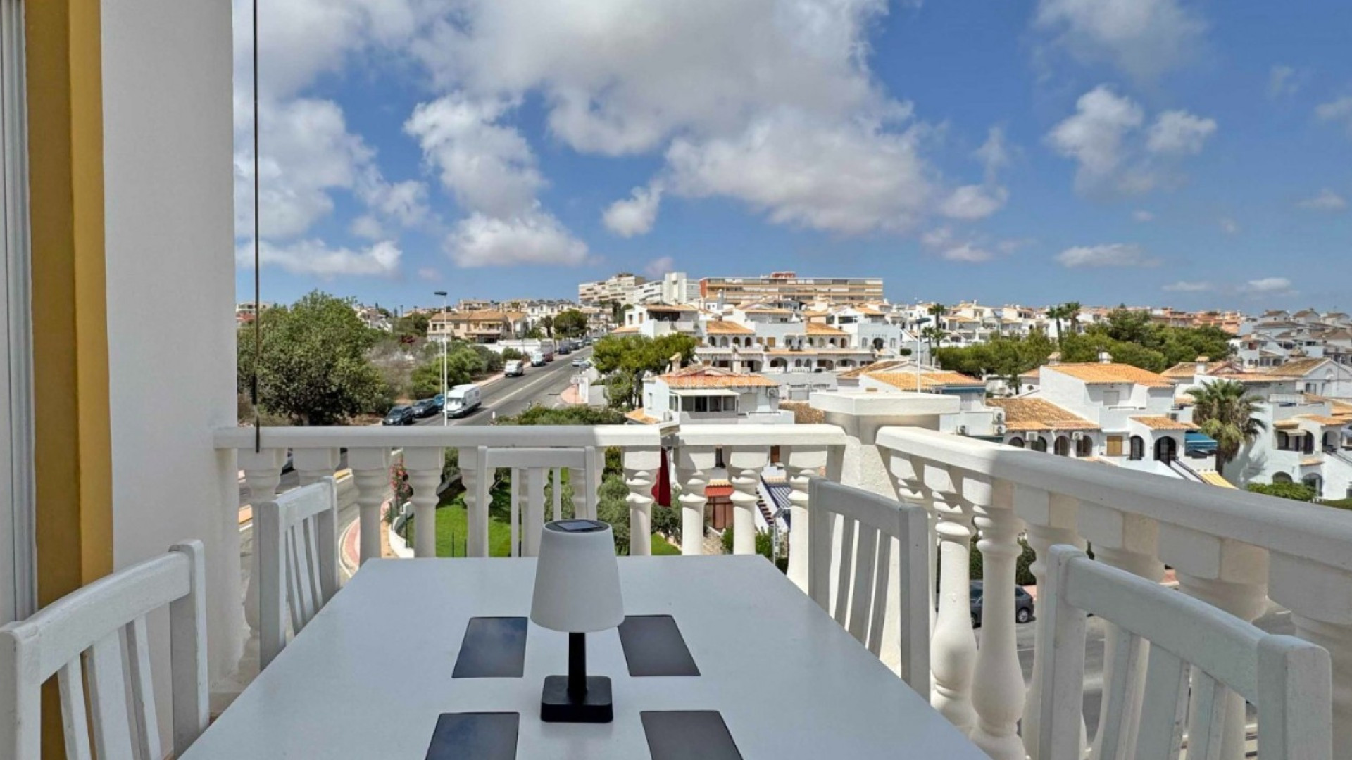 Resale - Stadthaus -
Torrevieja - La Mata