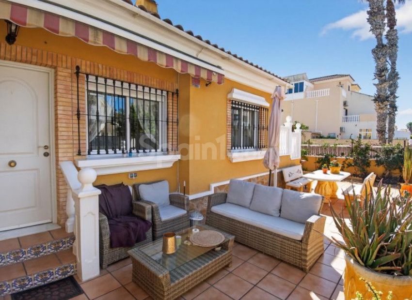 Resale - Stadthaus -
Torrevieja - La Torreta
