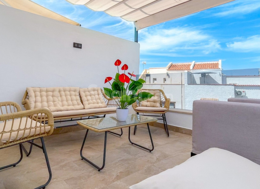 Resale - Stadthaus -
Torrevieja - Nueva Torrevieja - Aguas Nuevas