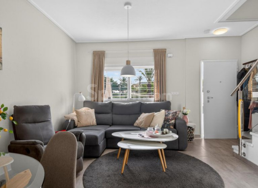 Resale - Stadthaus -
Torrevieja - Punta Prima