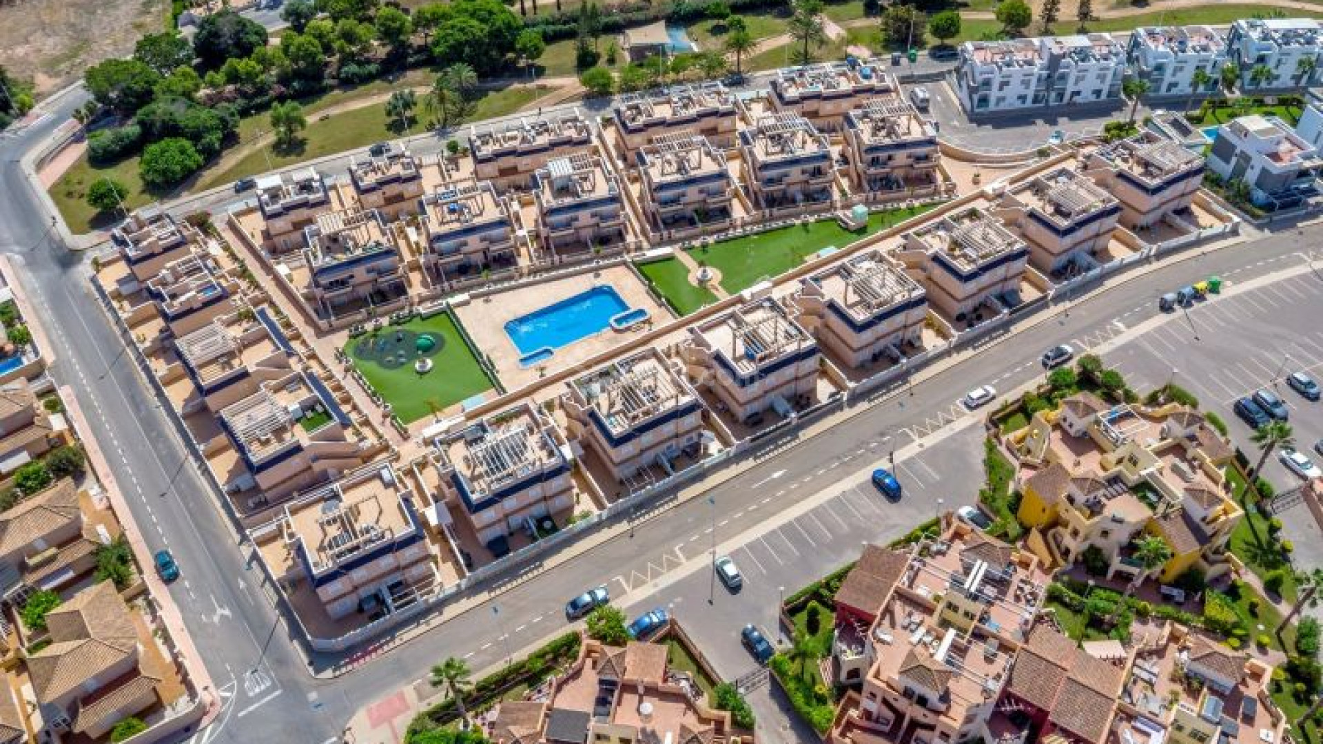 Resale - Stadthaus -
Torrevieja - Punta Prima