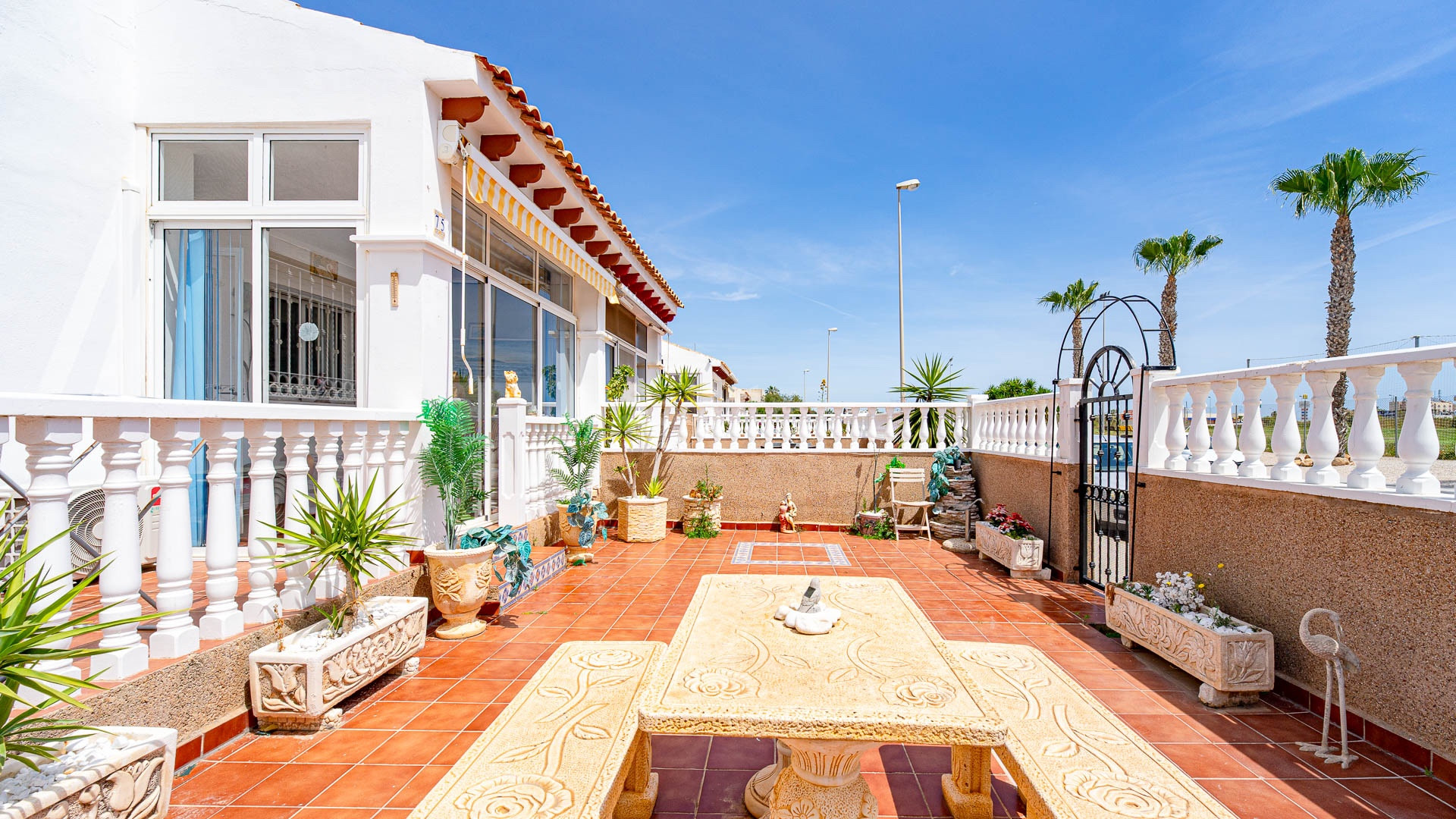 Resale - Stadthaus -
Torrevieja - Punta Prima