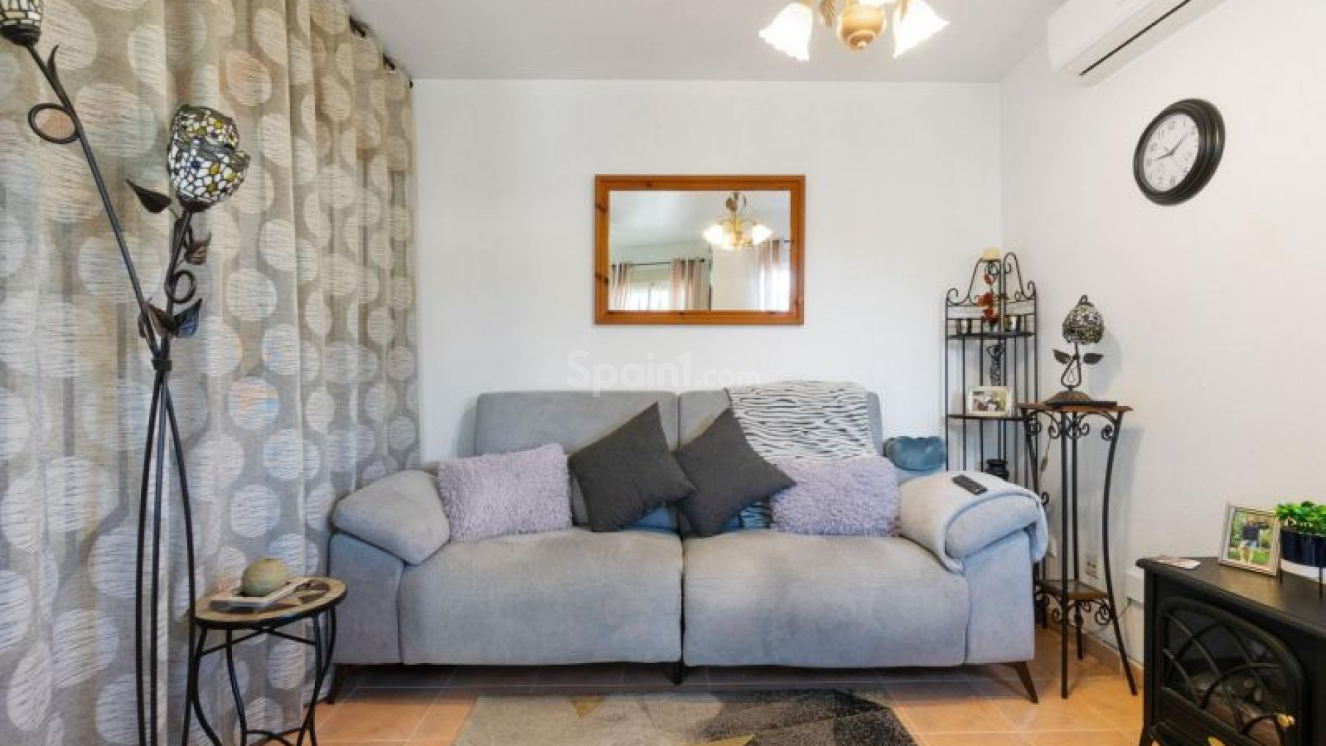 Resale - Stadthaus -
Torrevieja