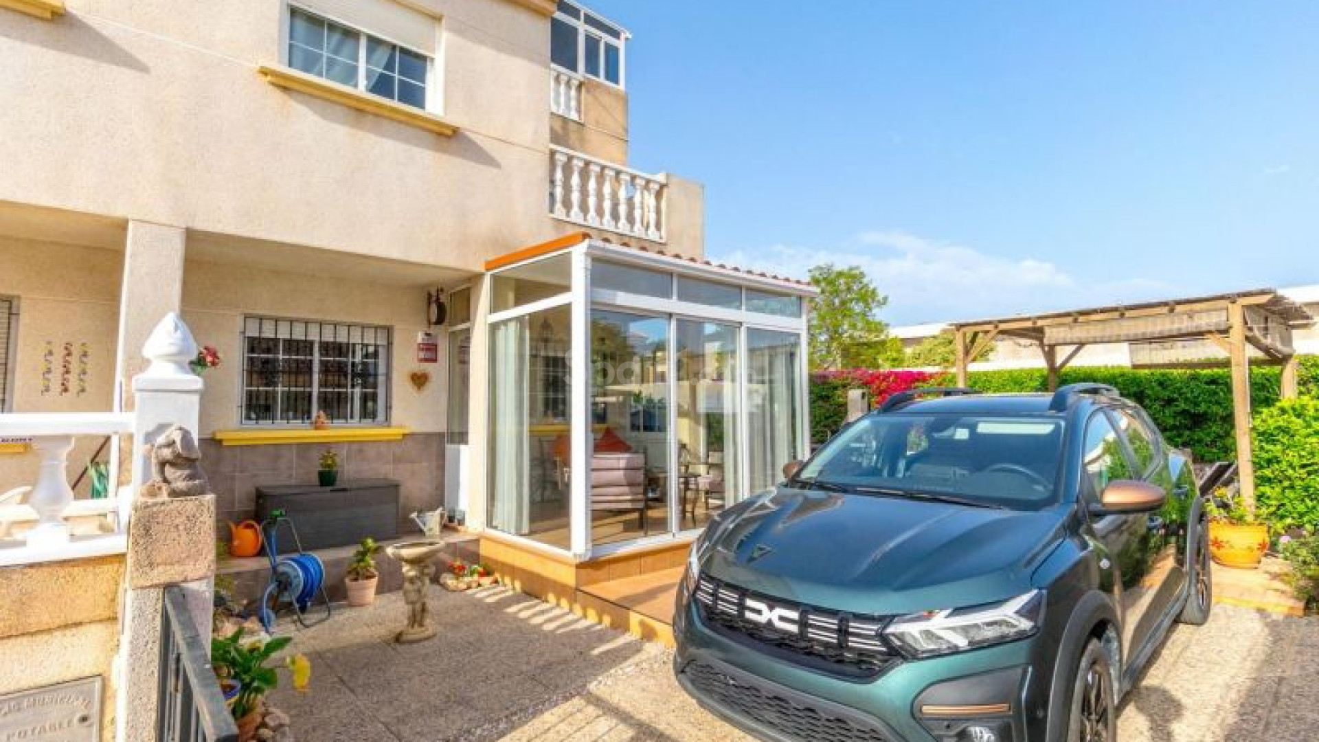 Resale - Stadthaus -
Torrevieja