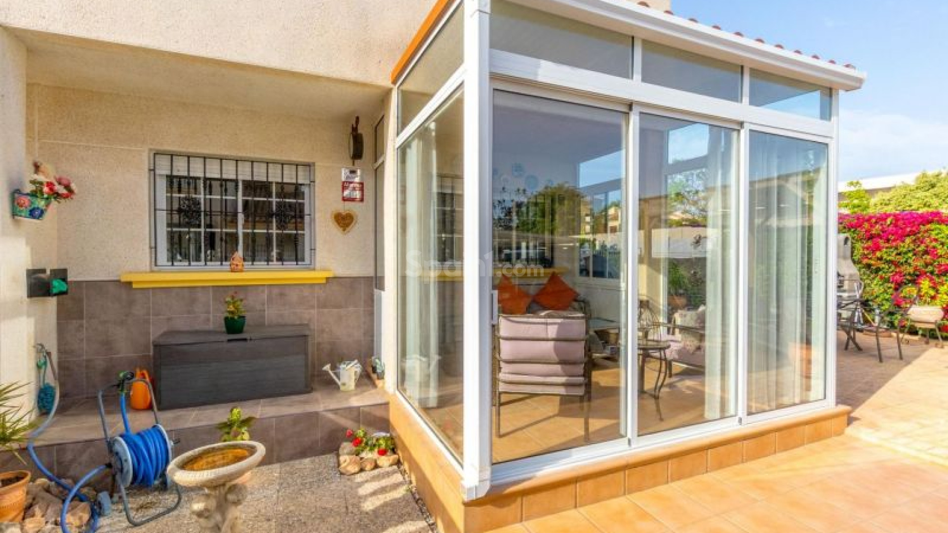 Resale - Stadthaus -
Torrevieja