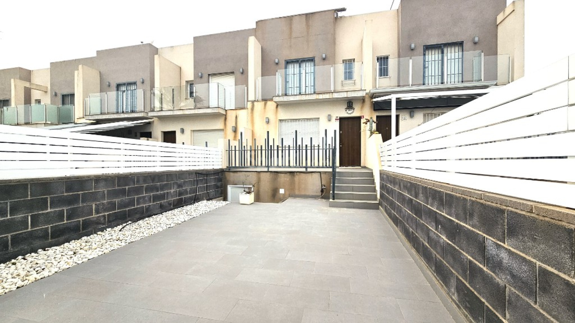 Resale - Stadthaus -
Torrevieja