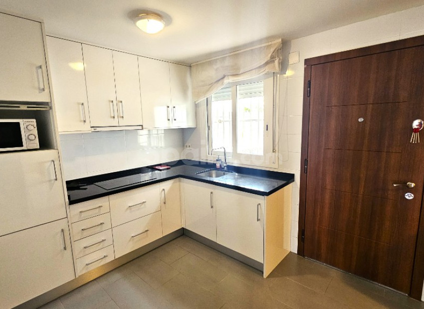 Resale - Stadthaus -
Torrevieja