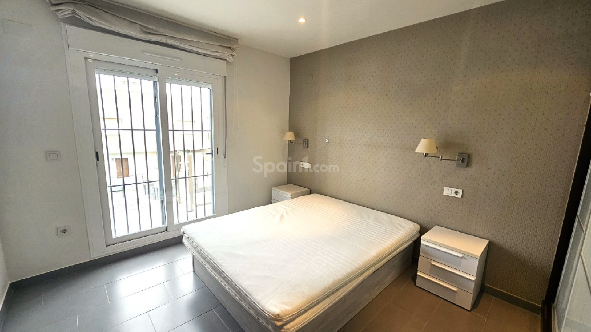 Resale - Stadthaus -
Torrevieja