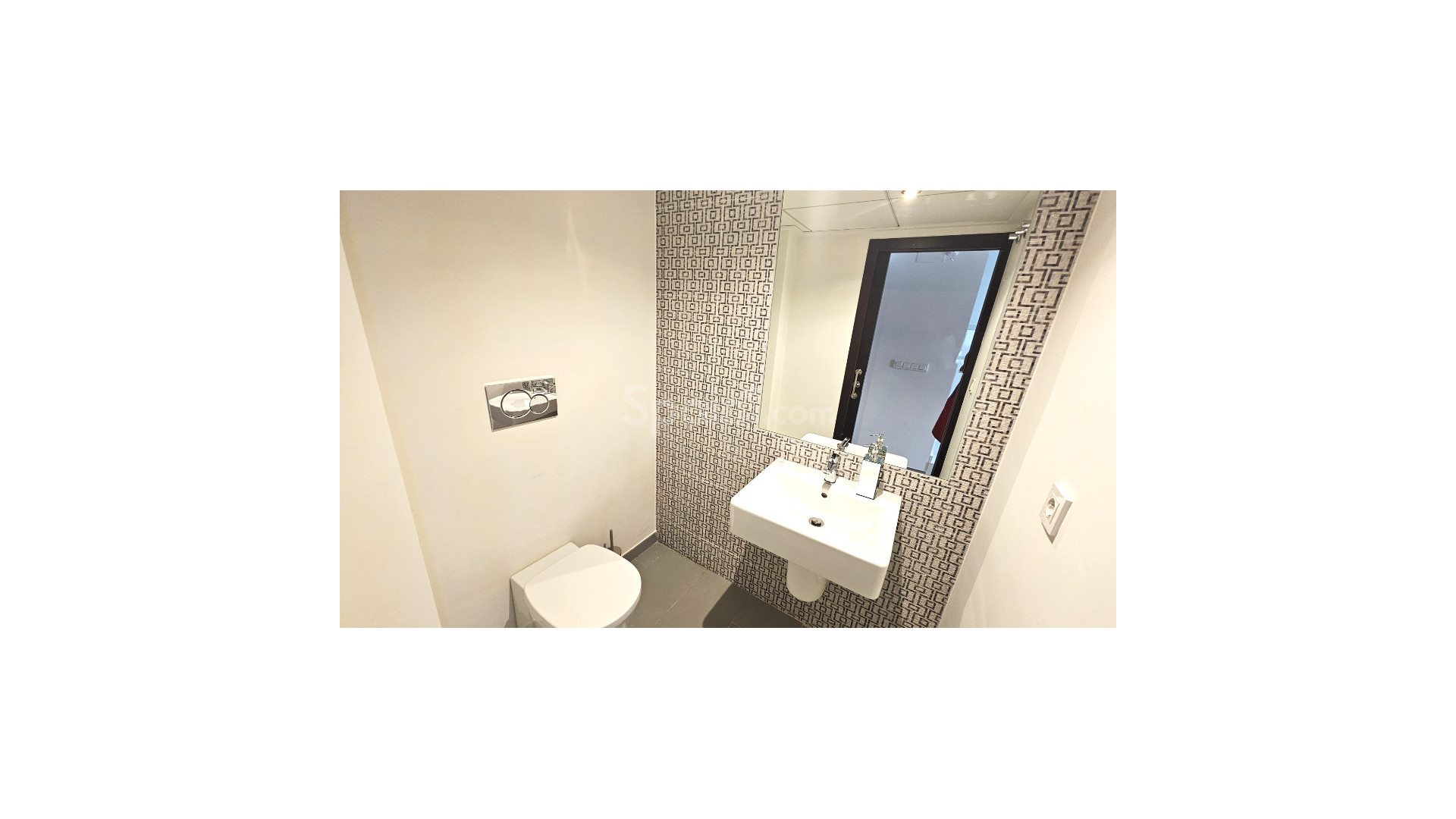 Resale - Stadthaus -
Torrevieja