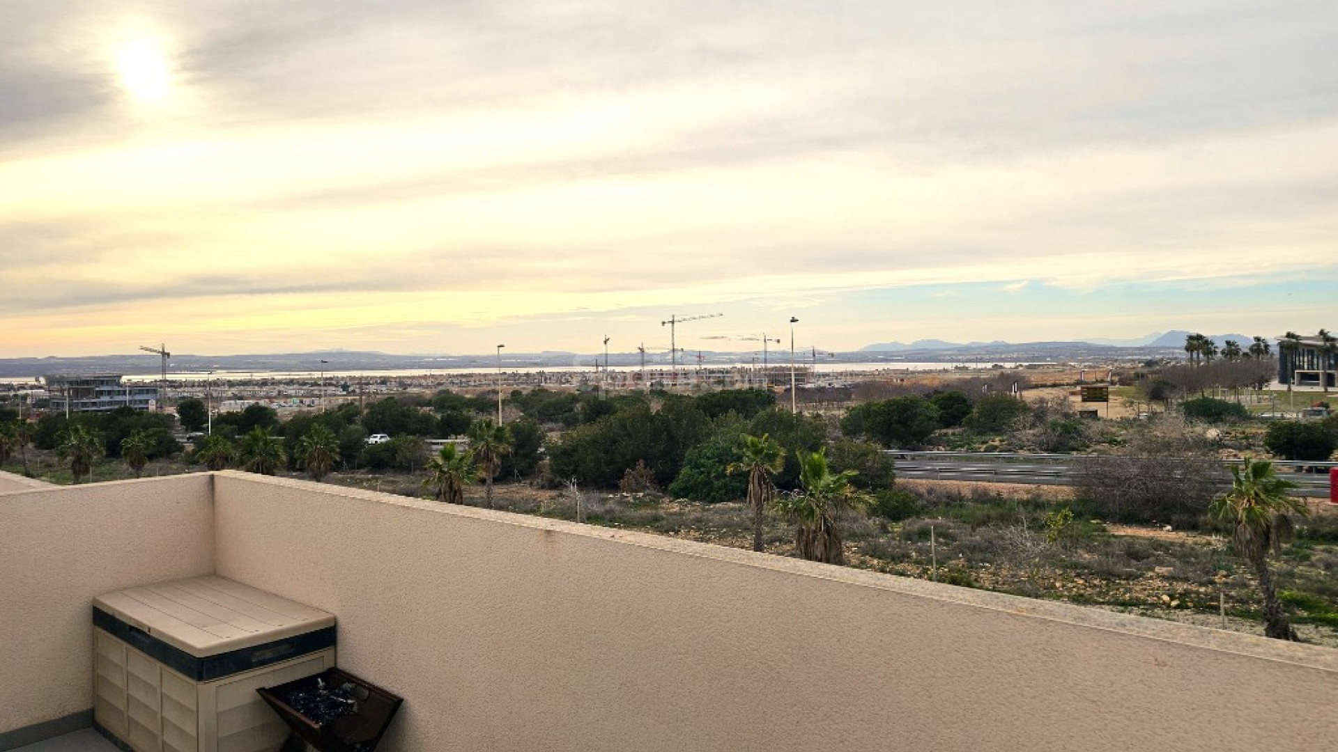 Resale - Stadthaus -
Torrevieja