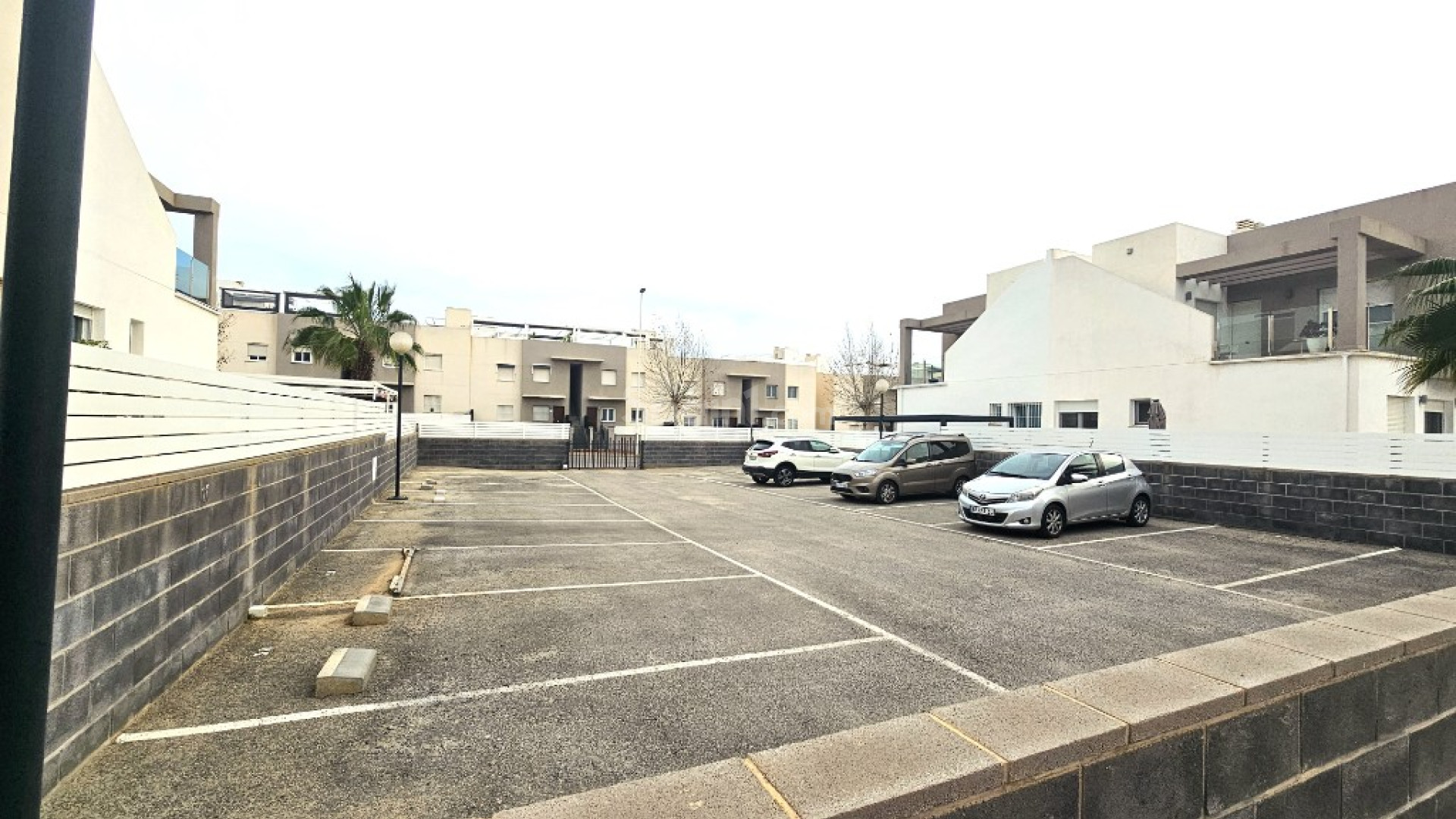 Resale - Stadthaus -
Torrevieja