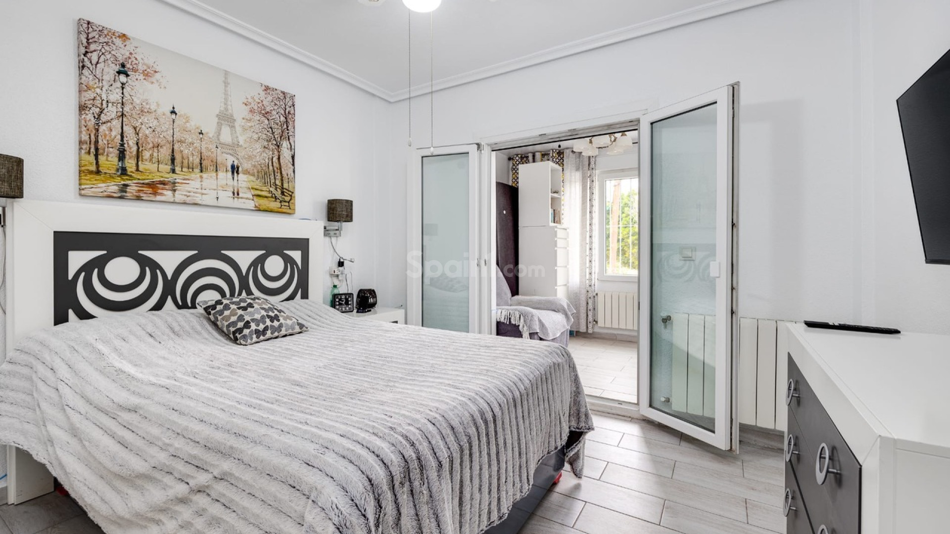 Resale - Stadthaus -
Torrevieja