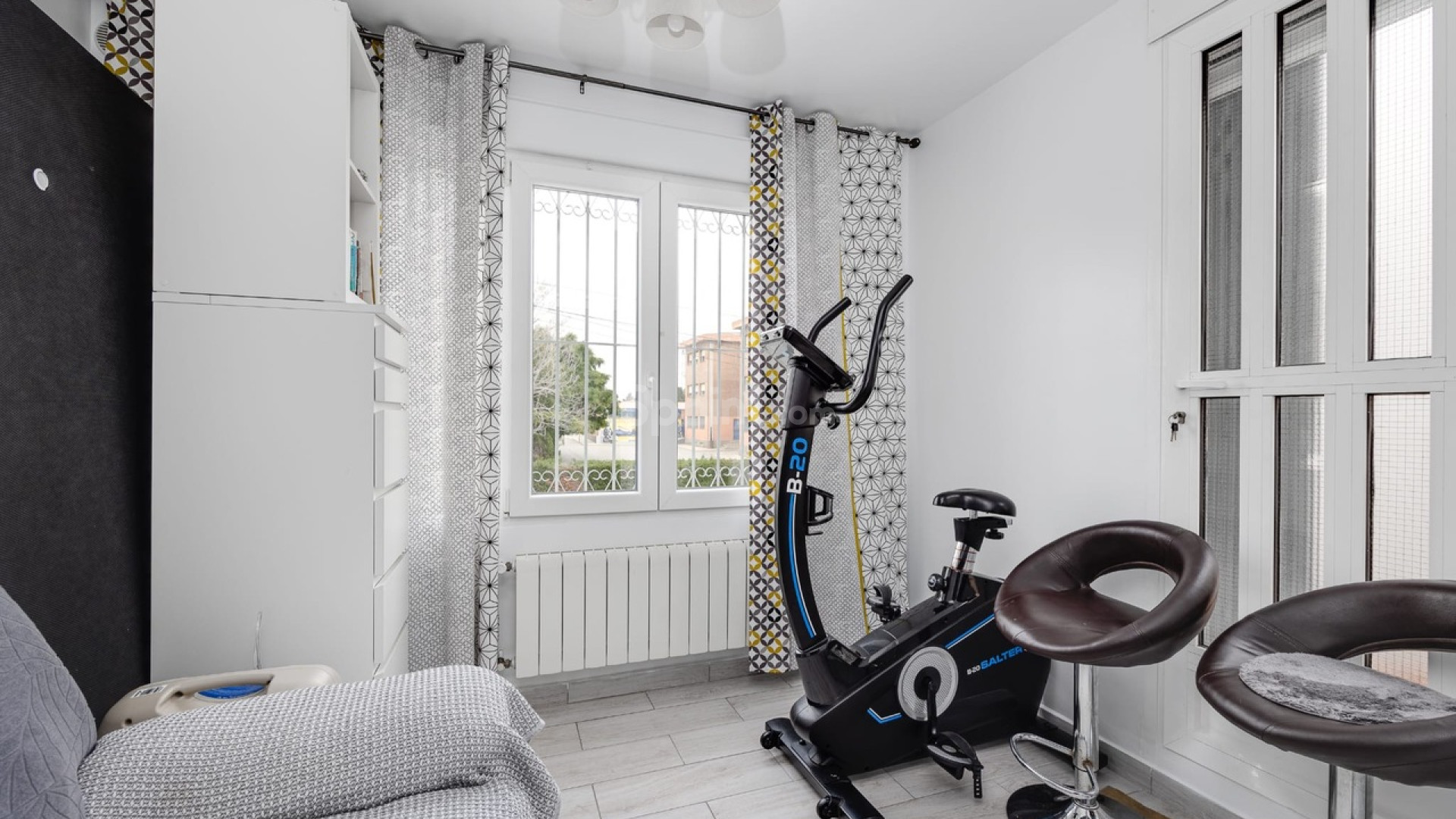 Resale - Stadthaus -
Torrevieja