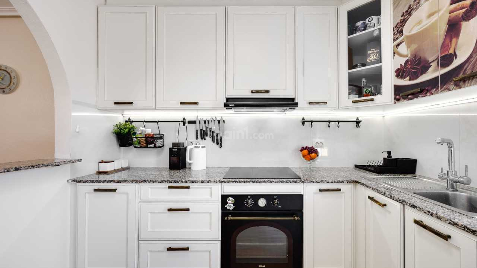 Resale - Stadthaus -
Torrevieja