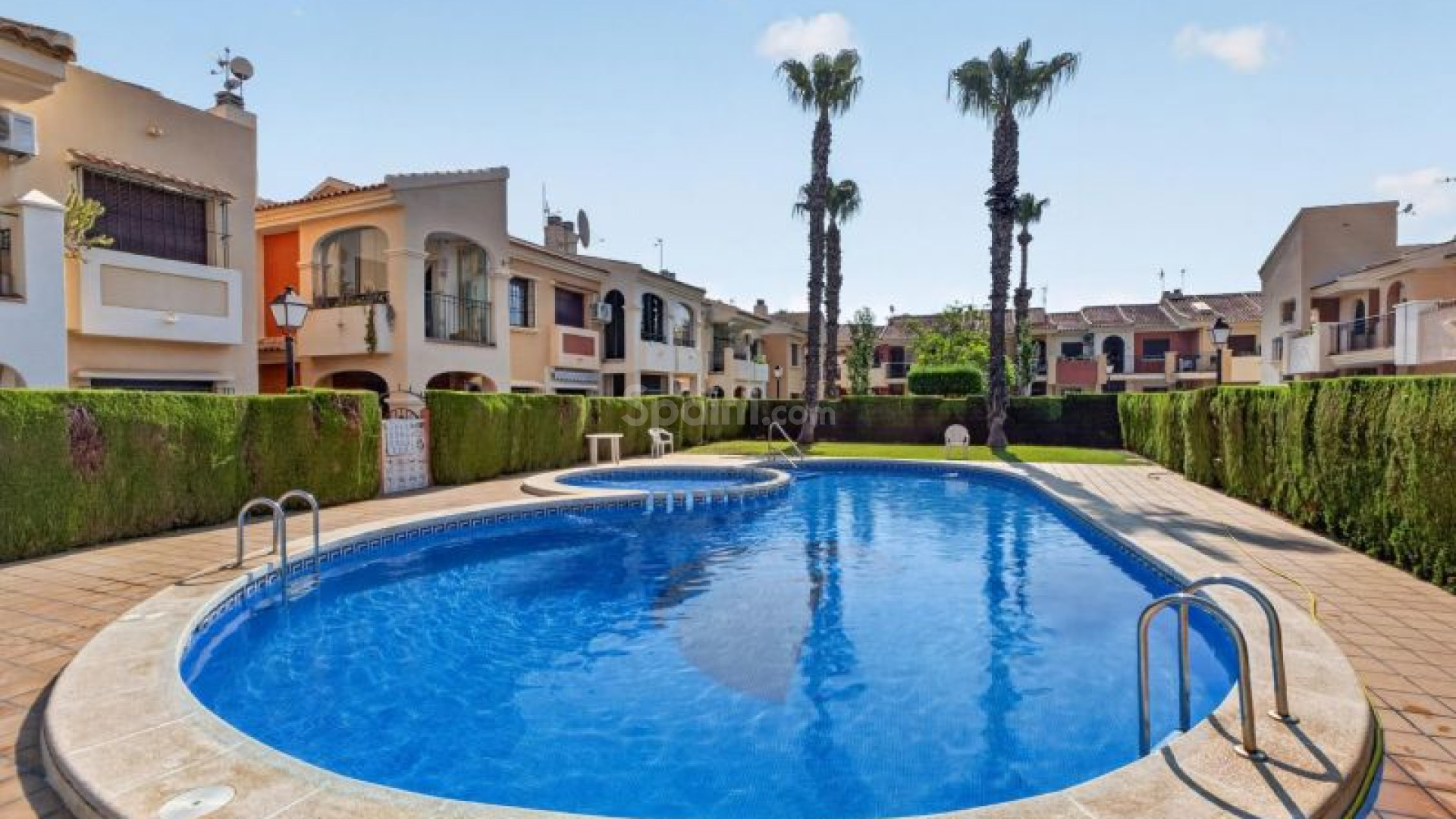 Resale - Stadthaus -
Torrevieja