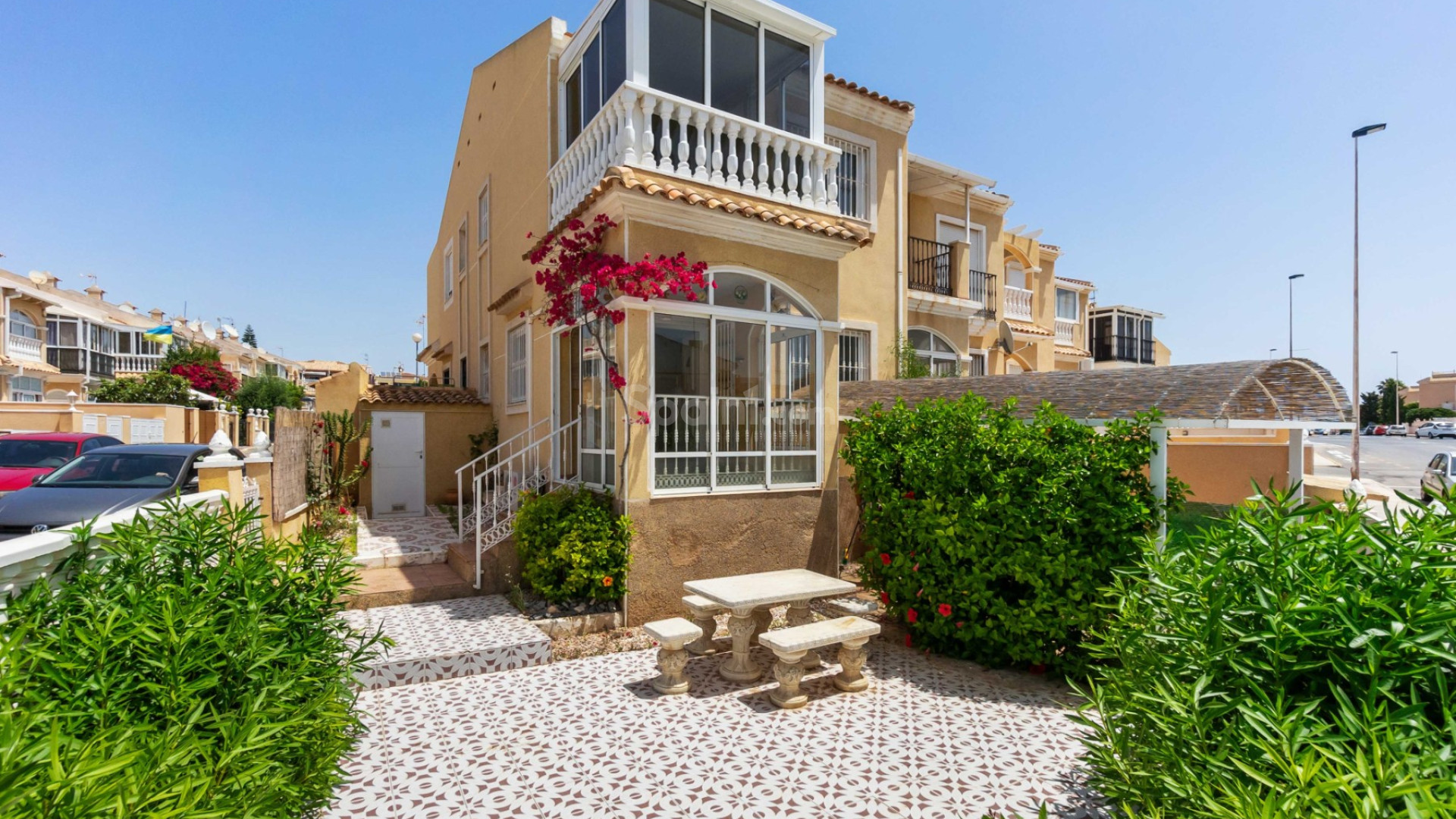 Resale - Stadthaus -
Torrevieja