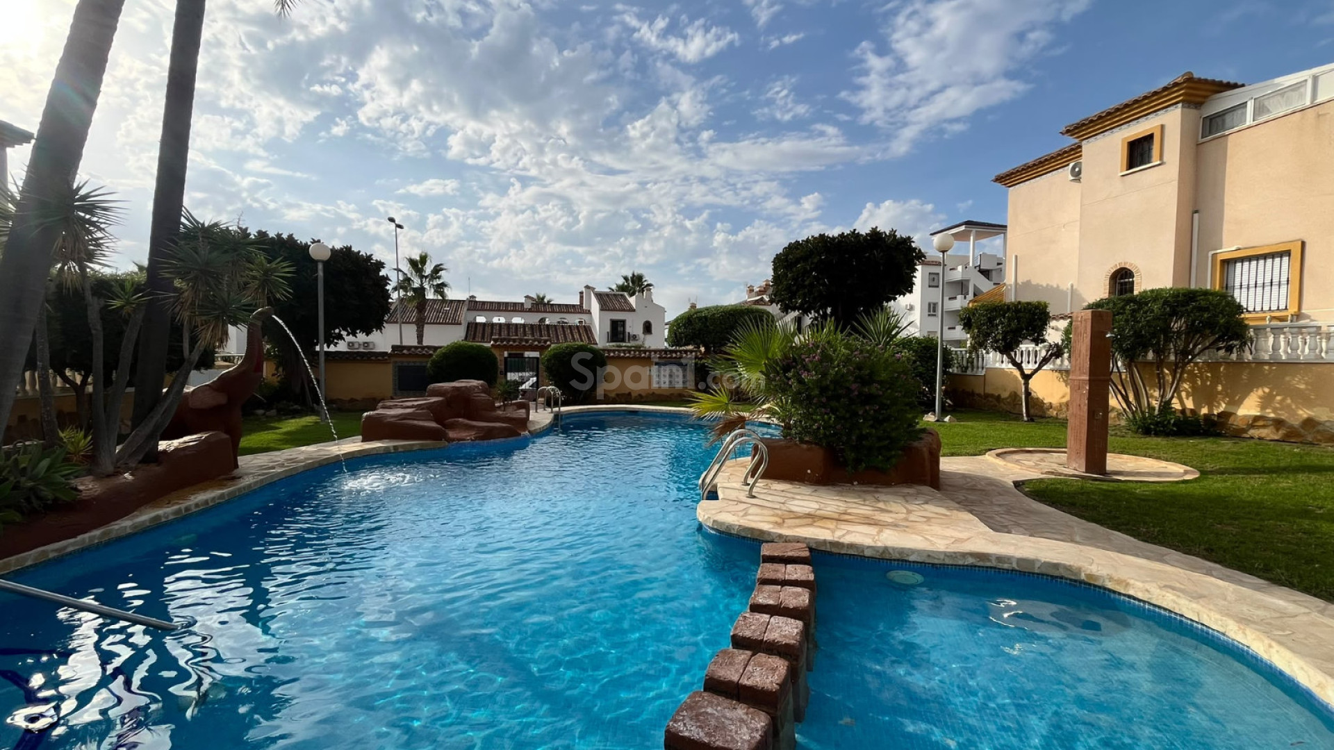 Resale - Stadthaus -
Villamartin - PAU 8