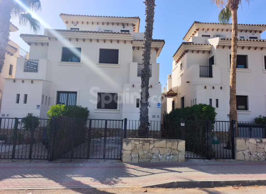 Resale - Townhouse -
Algorfa - La Finca Golf Resort