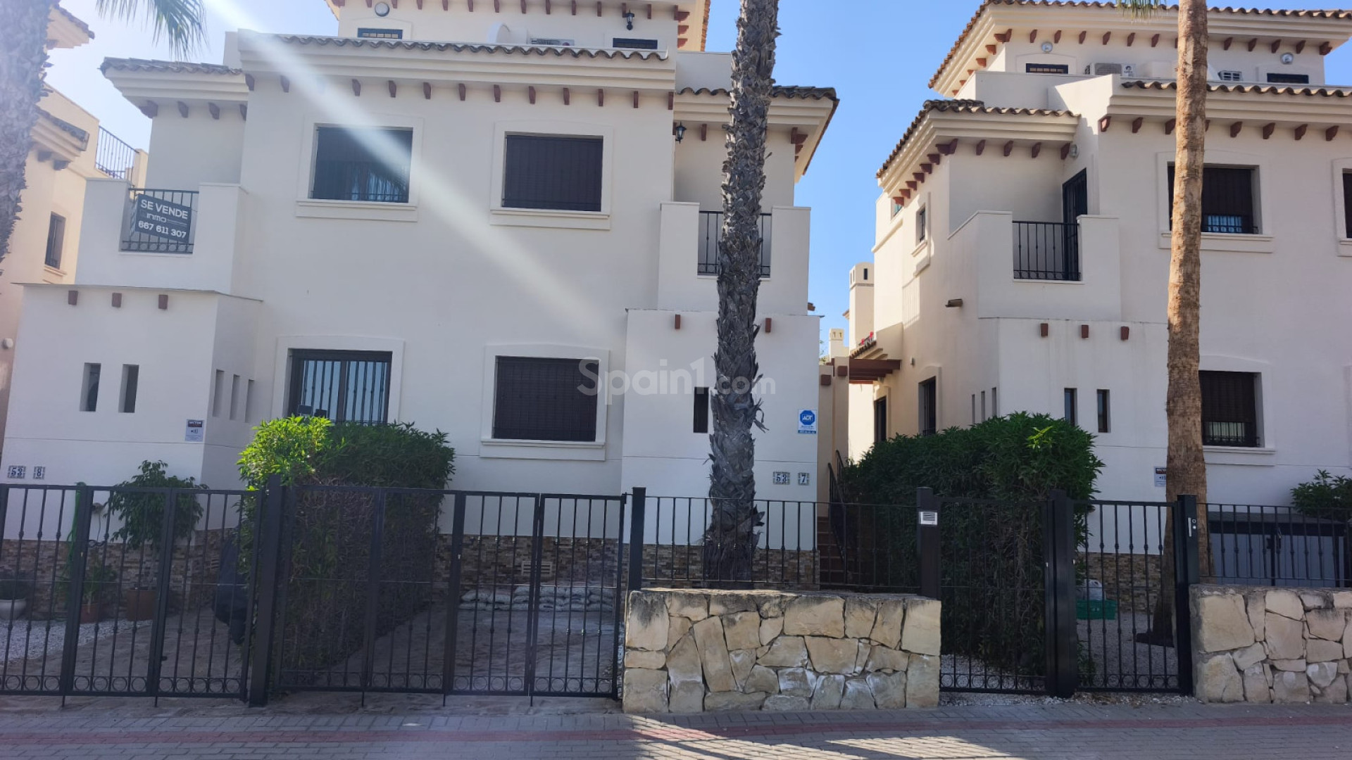 Resale - Townhouse -
Algorfa - La Finca Golf Resort
