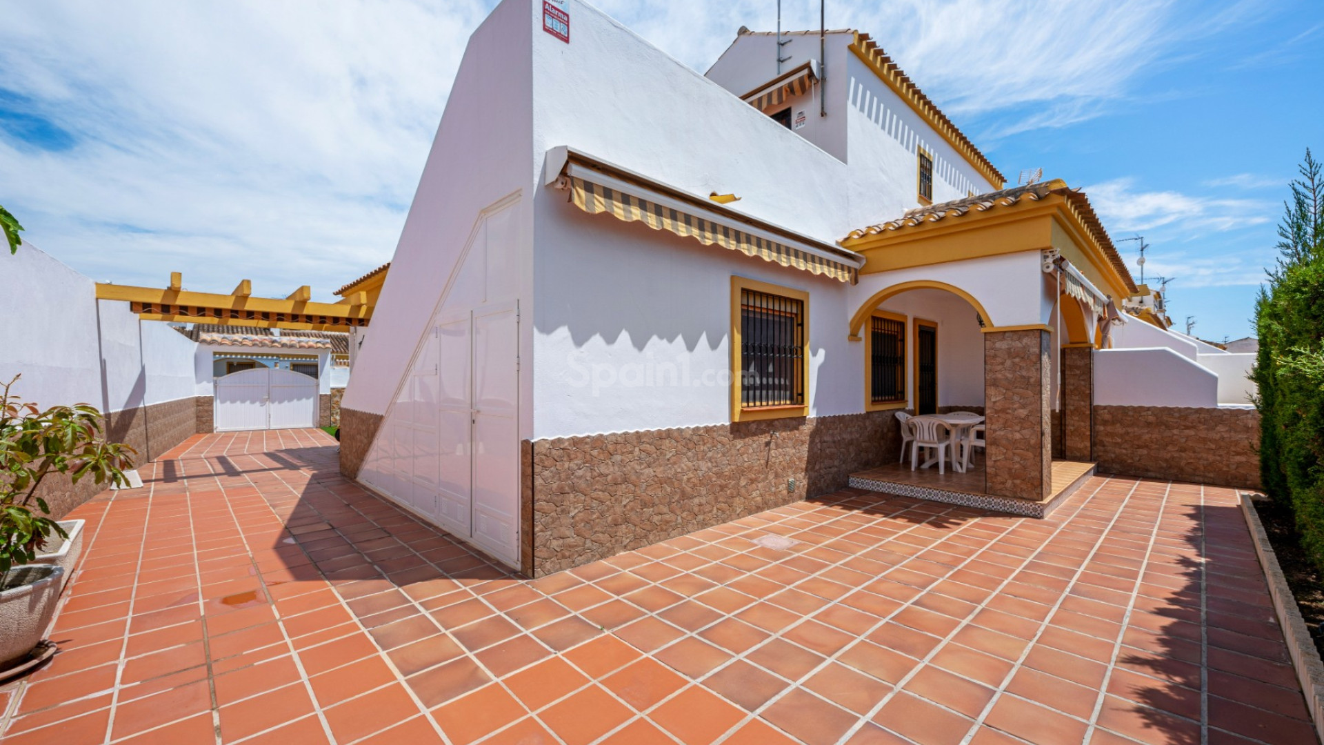 Resale - Townhouse -
Alicante - Torre de la Horadada