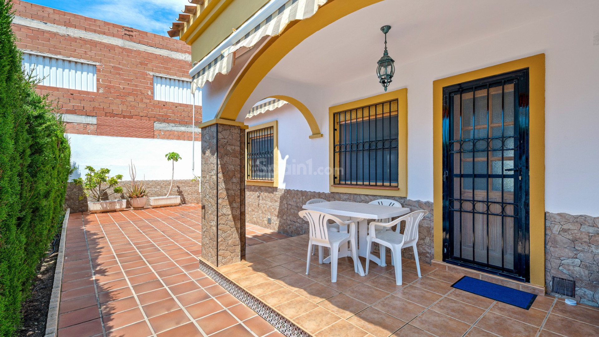 Resale - Townhouse -
Alicante - Torre de la Horadada