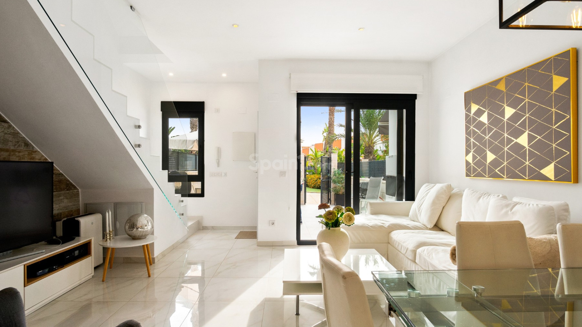 Resale - Townhouse -
Alicante - Villamartin