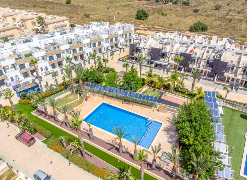 Resale - Townhouse -
Alicante - Villamartin