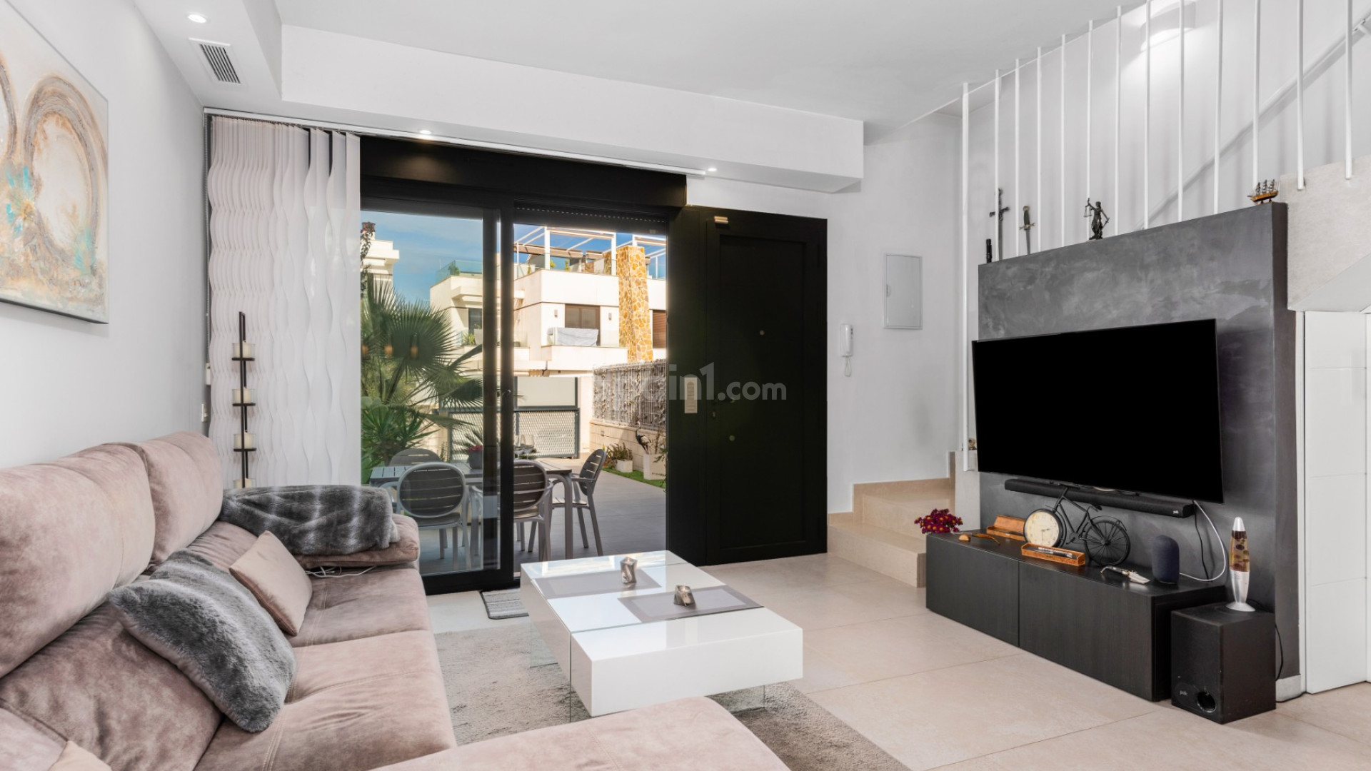 Resale - Townhouse -
Alicante - Villamartin