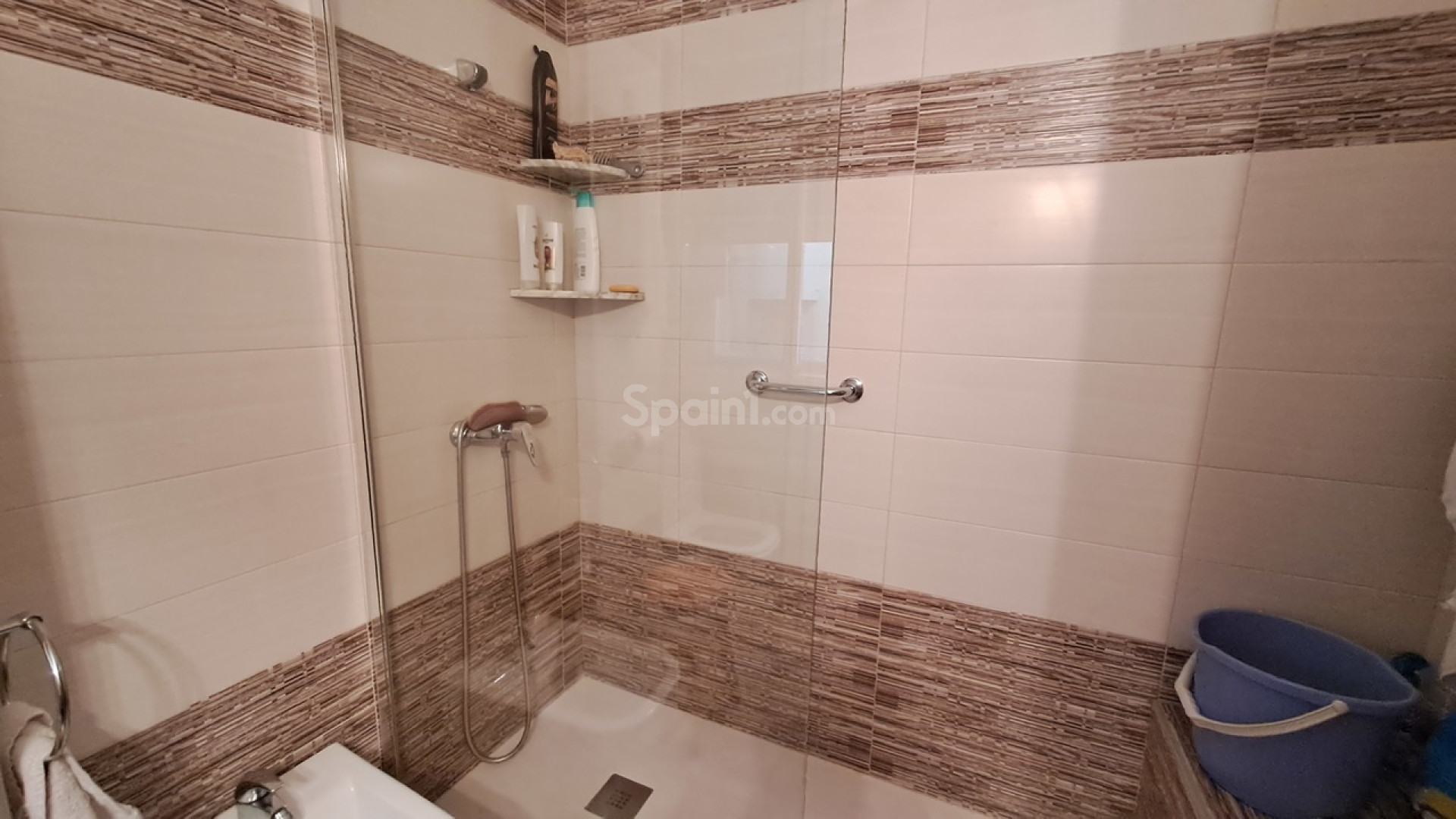 Resale - Townhouse -
Benijofar