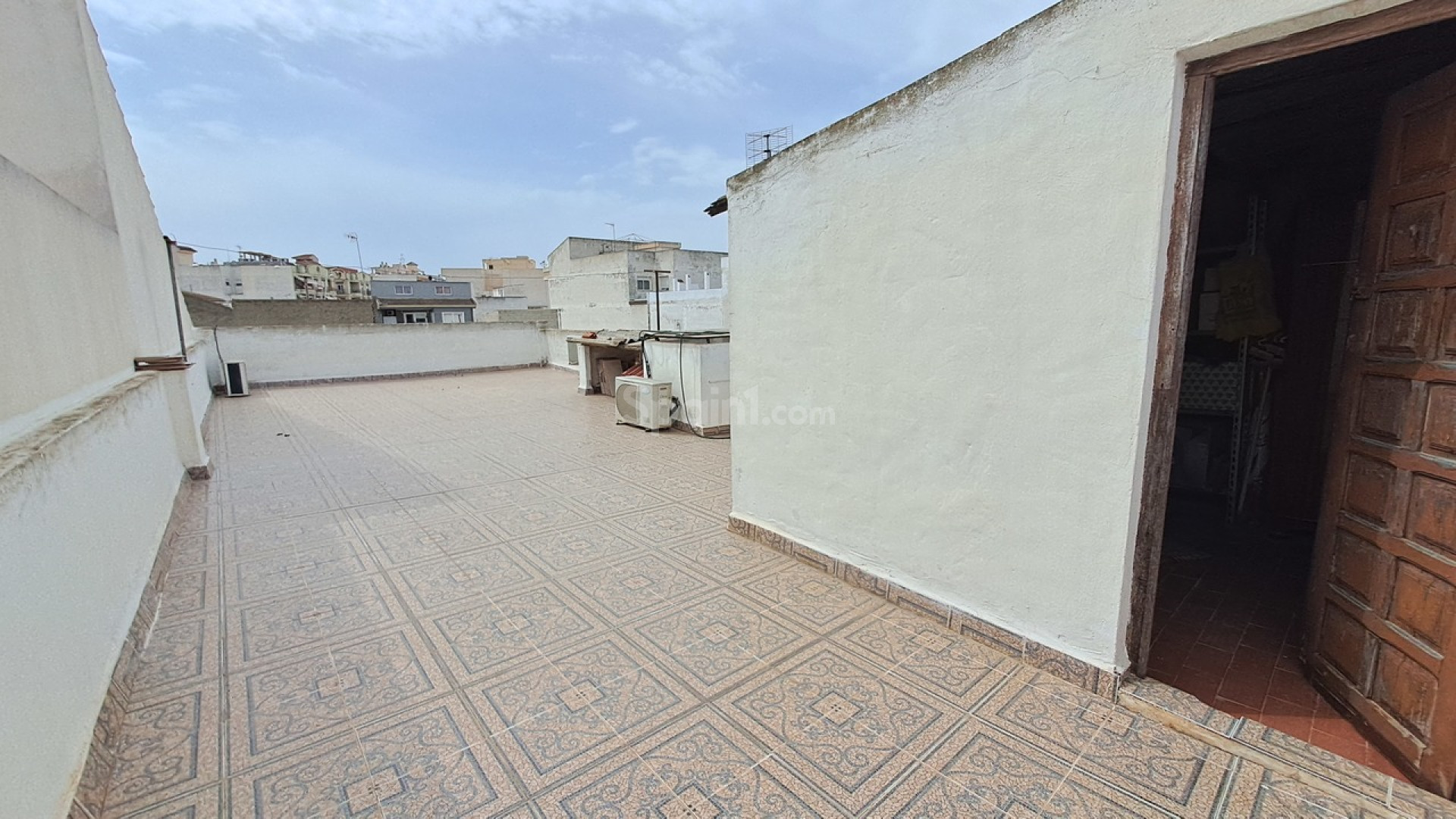 Resale - Townhouse -
Benijofar