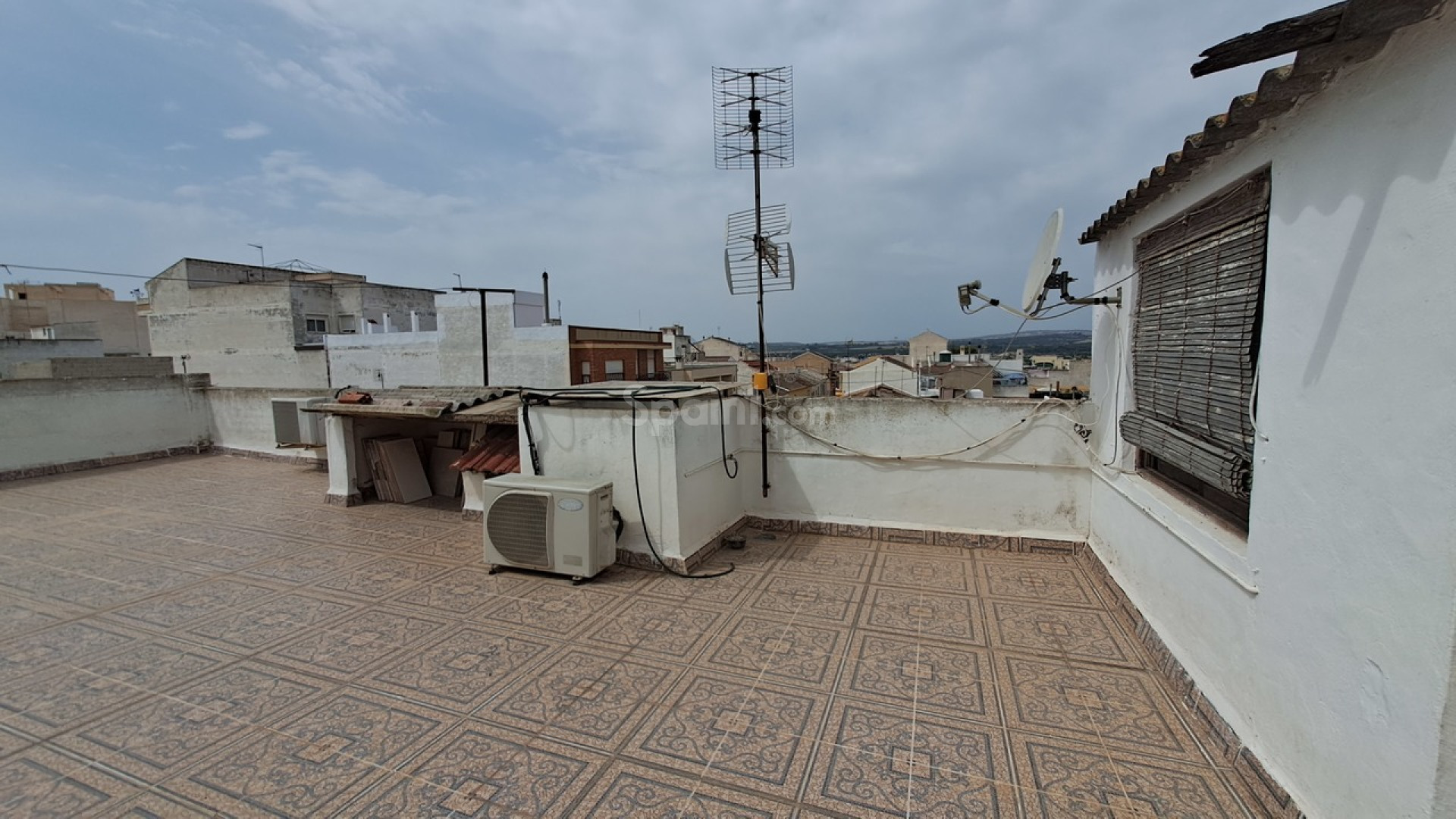 Resale - Townhouse -
Benijofar