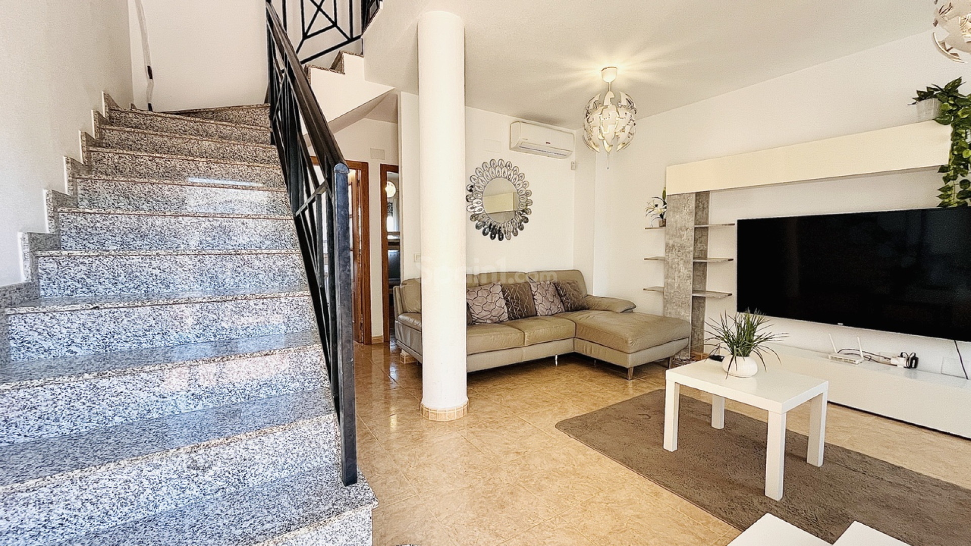 Resale - Townhouse -
Cabo Roig