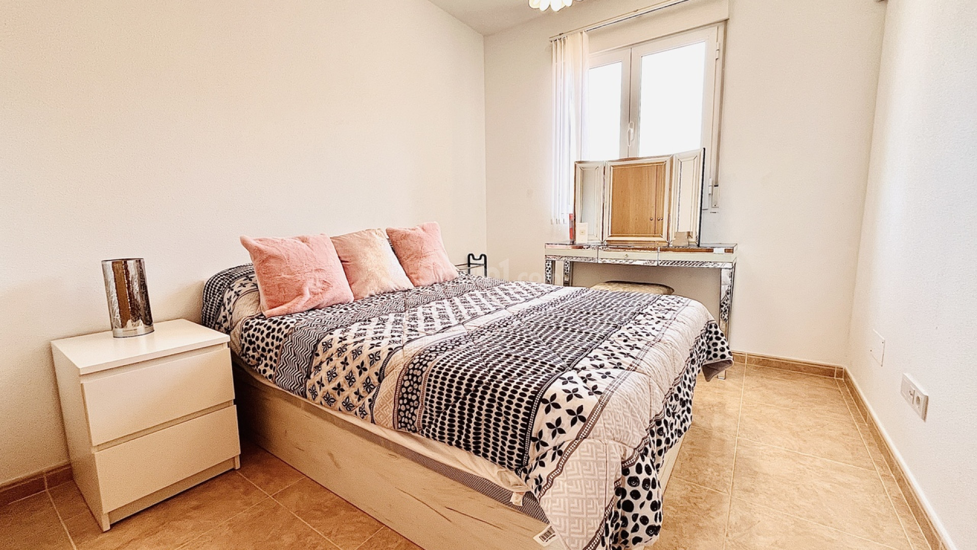 Resale - Townhouse -
Cabo Roig