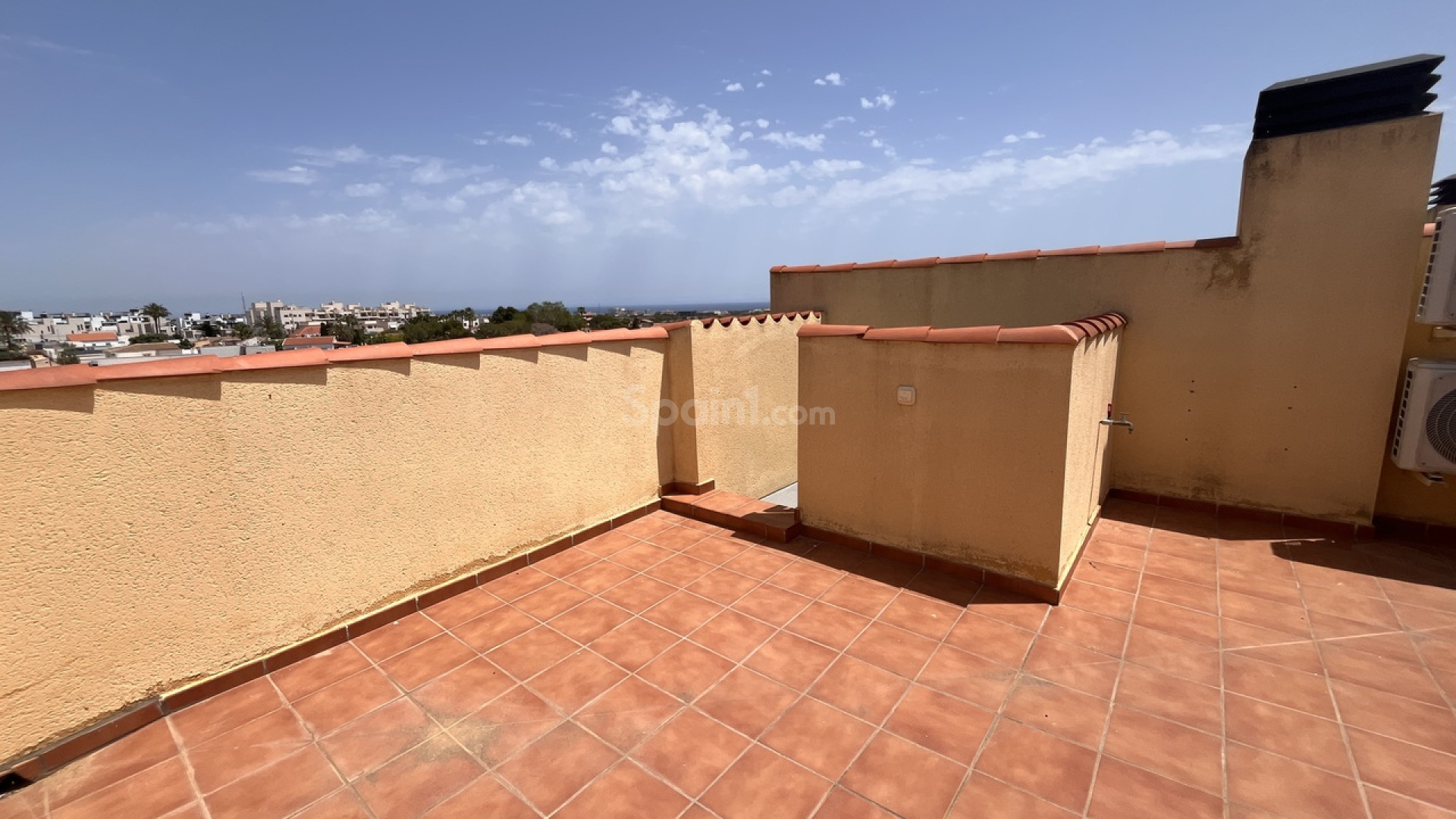 Resale - Townhouse -
Cabo Roig