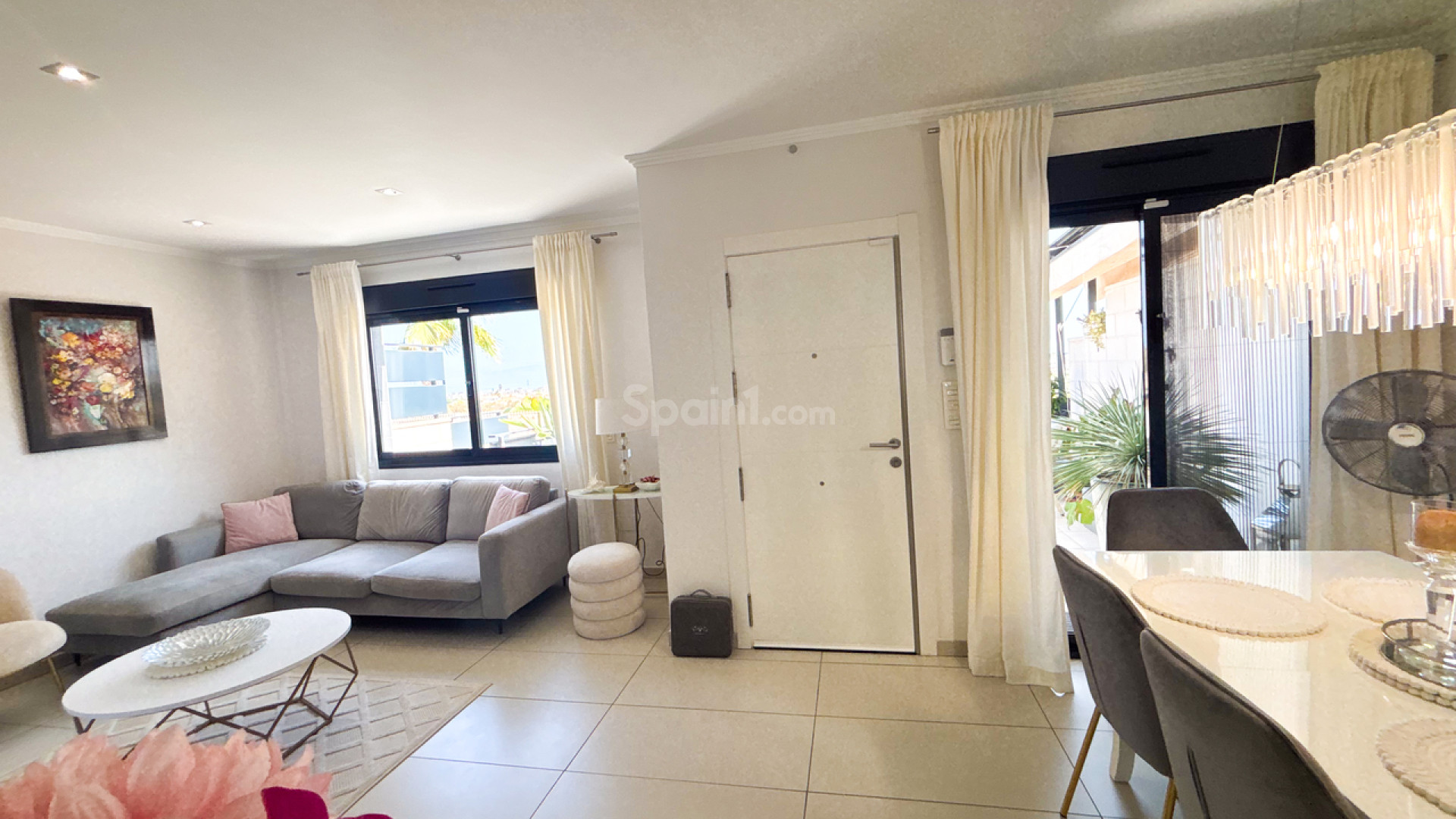 Resale - Townhouse -
Cabo Roig
