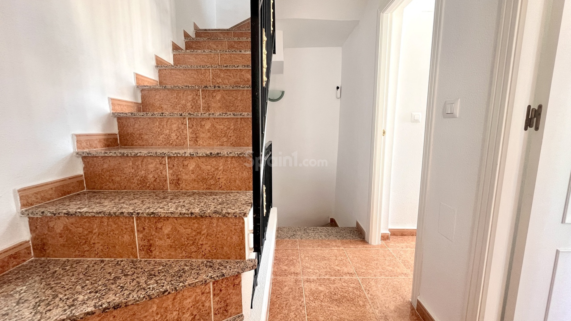 Resale - Townhouse -
Entre Naranjos