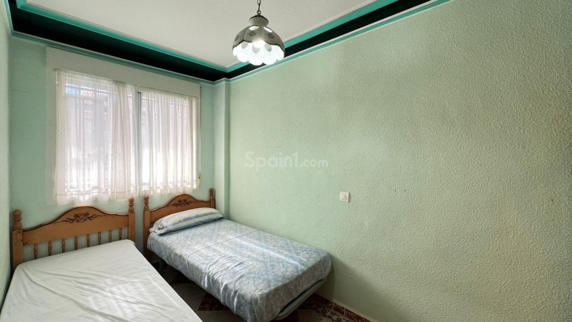 Resale - Townhouse -
La Mata