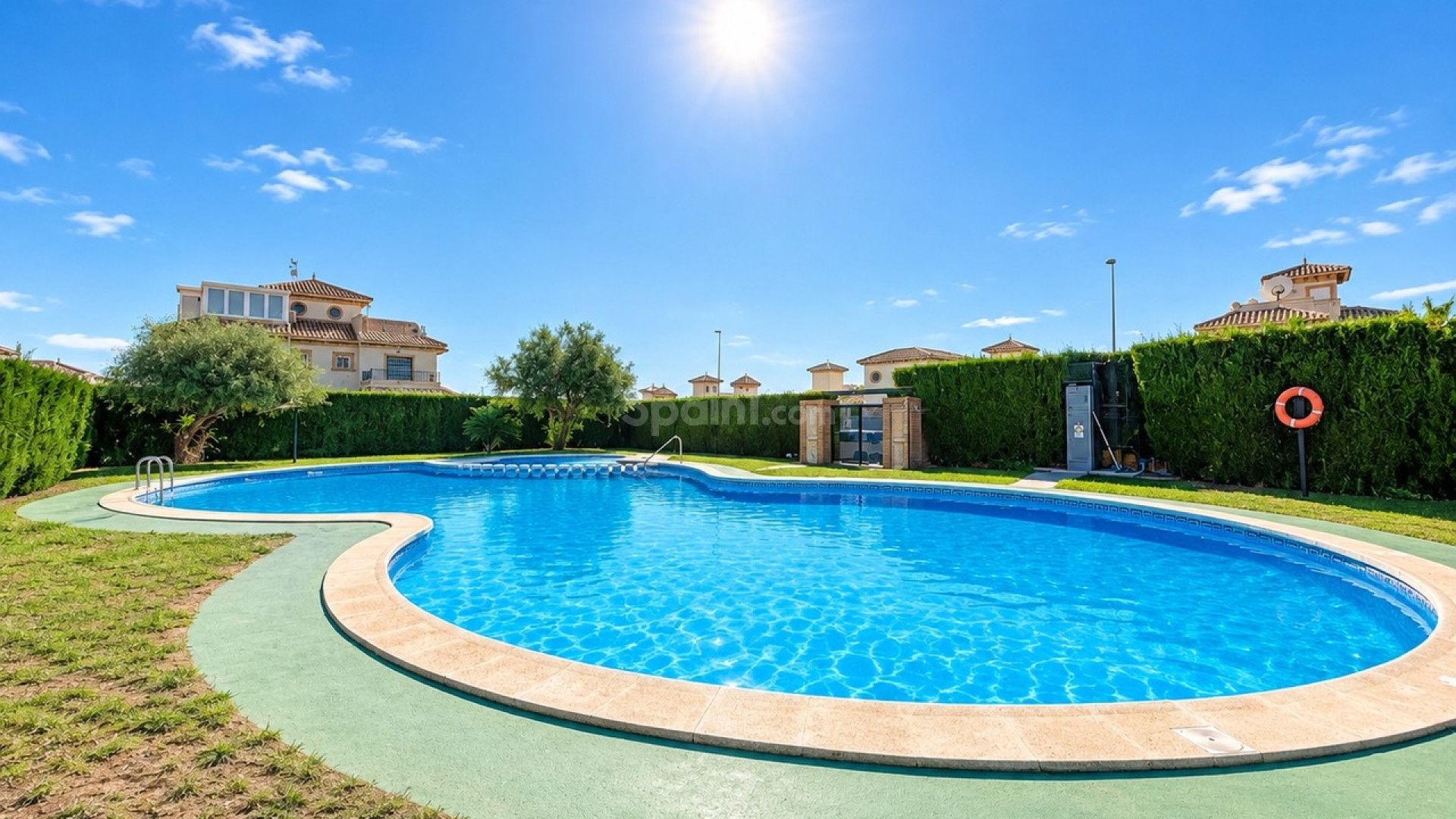 Resale - Townhouse -
La Zenia