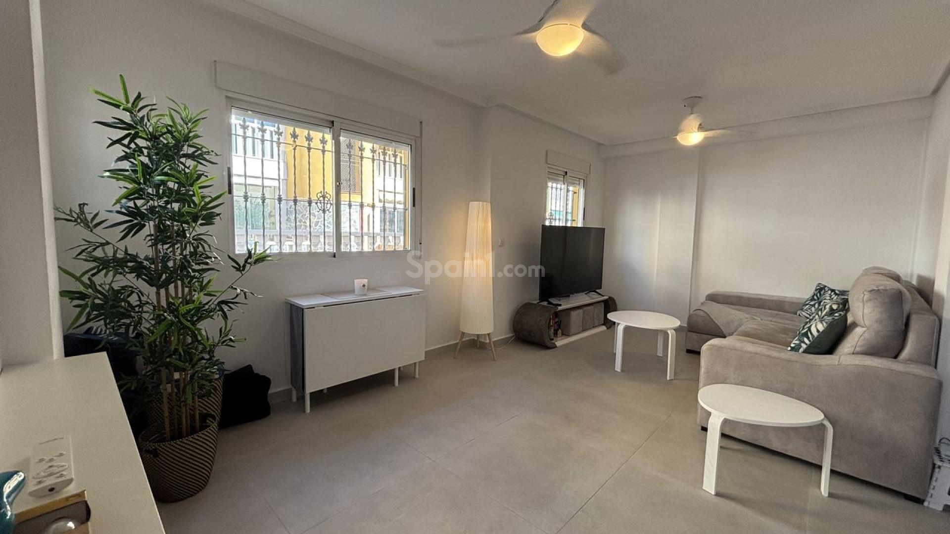 Resale - Townhouse -
La Zenia
