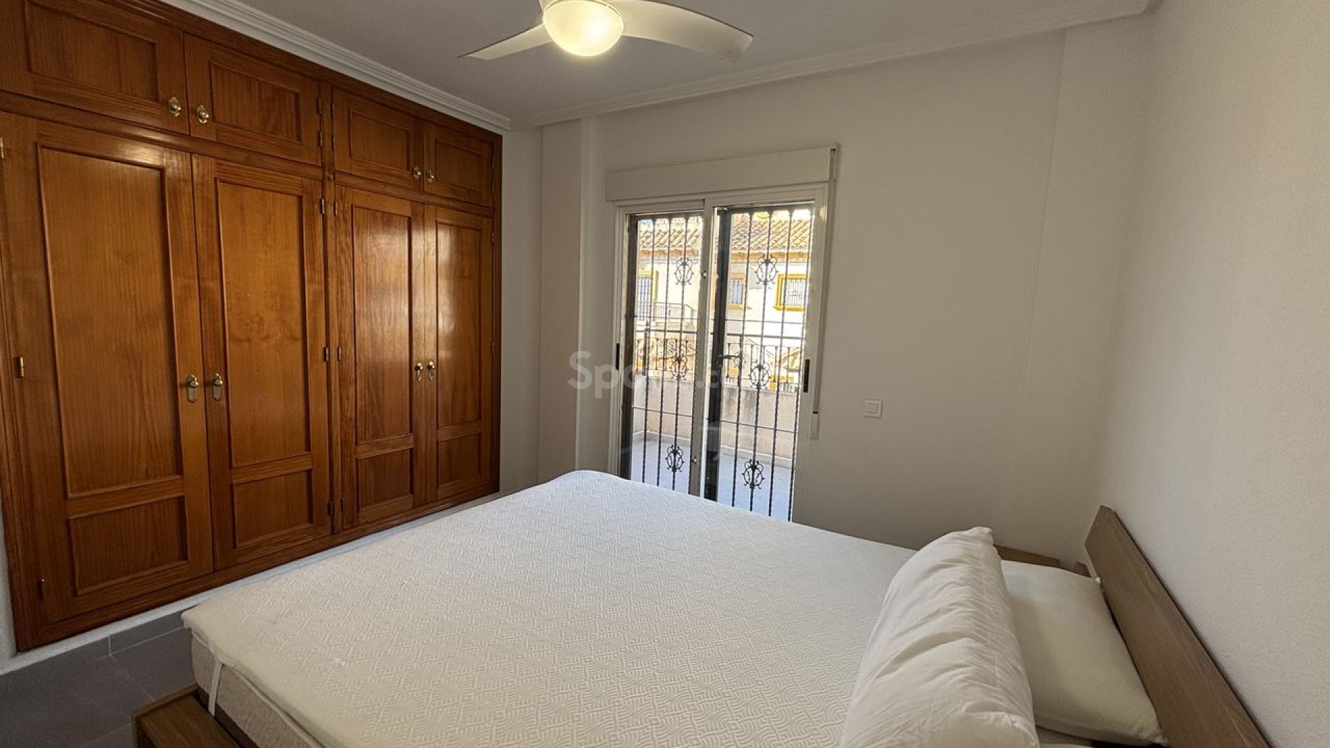 Resale - Townhouse -
La Zenia