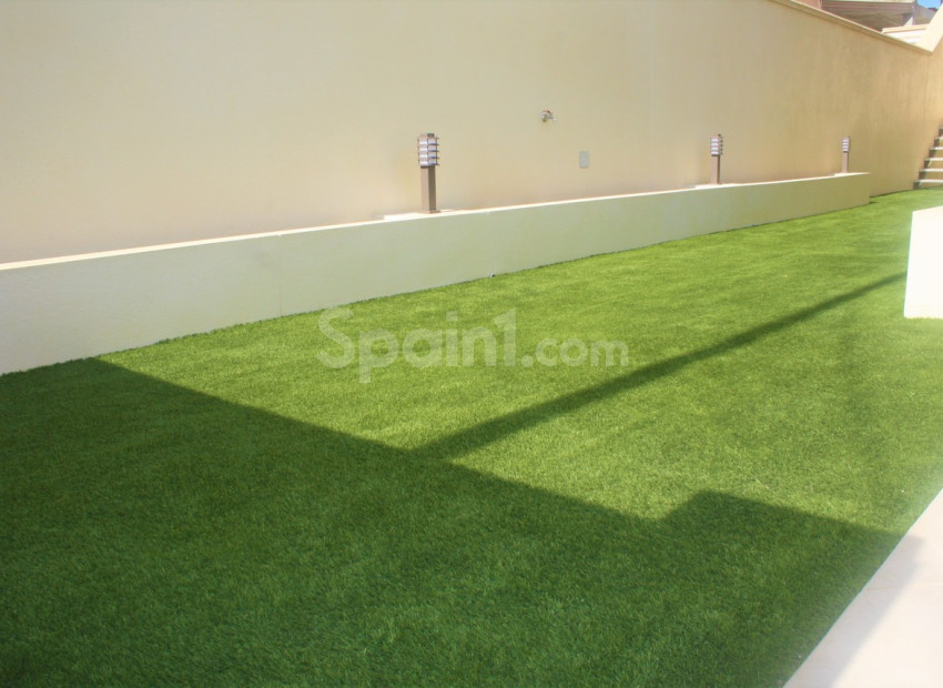 Resale - Townhouse -
Los Altos
