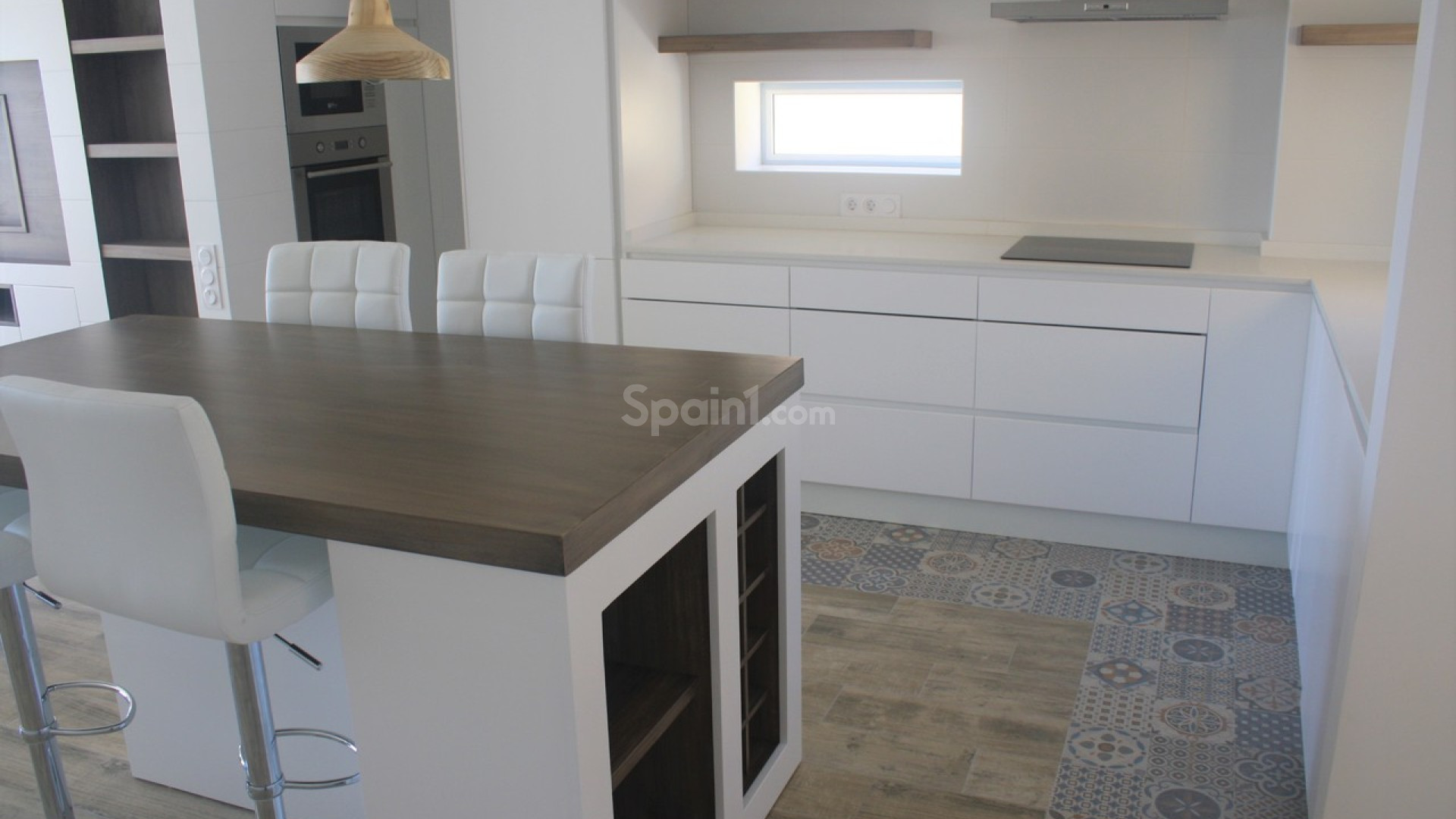 Resale - Townhouse -
Los Altos