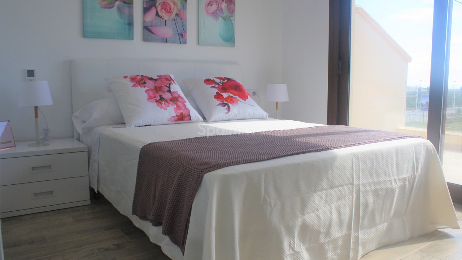 Resale - Townhouse -
Los Altos