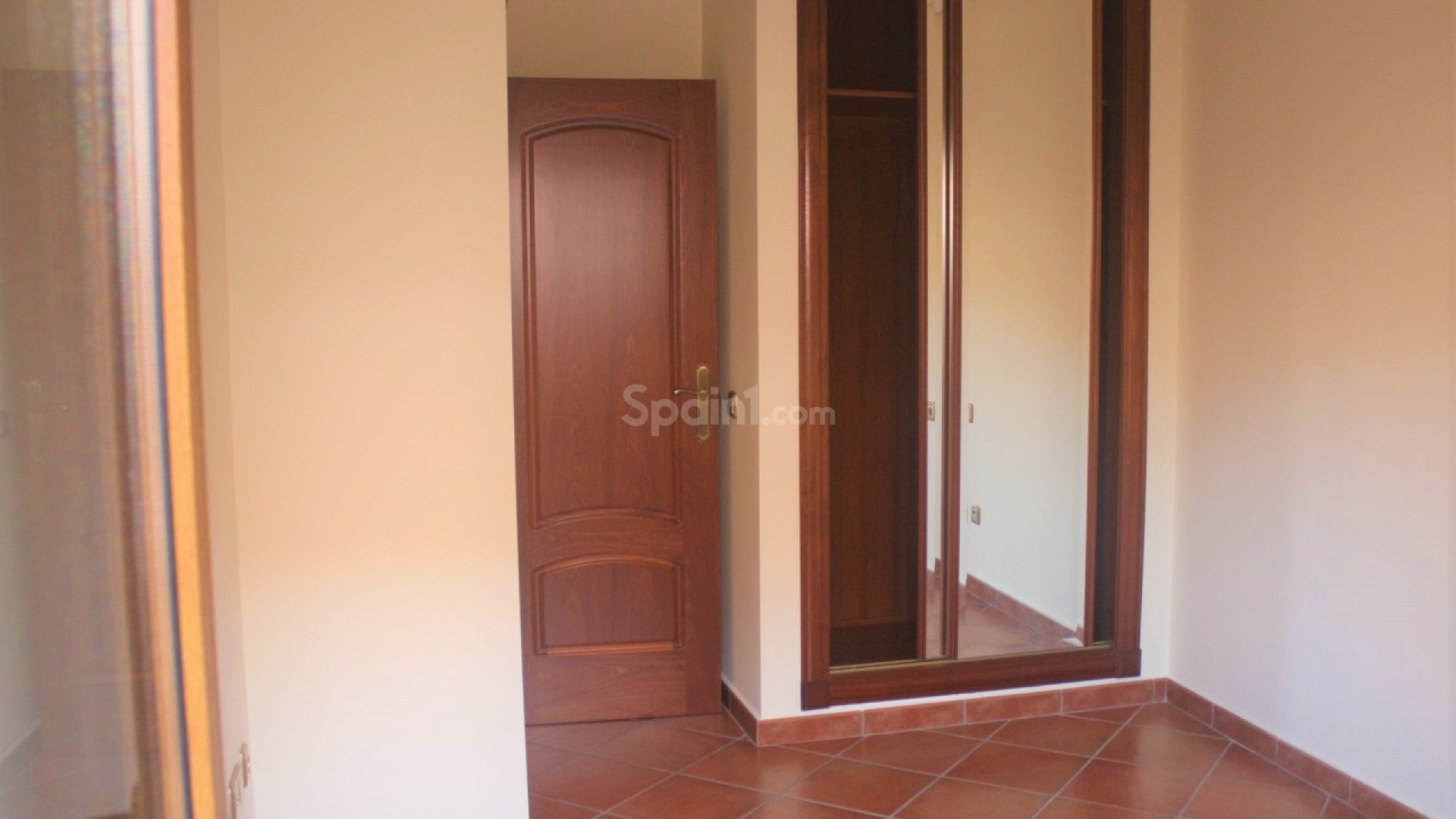 Resale - Townhouse -
Los Altos