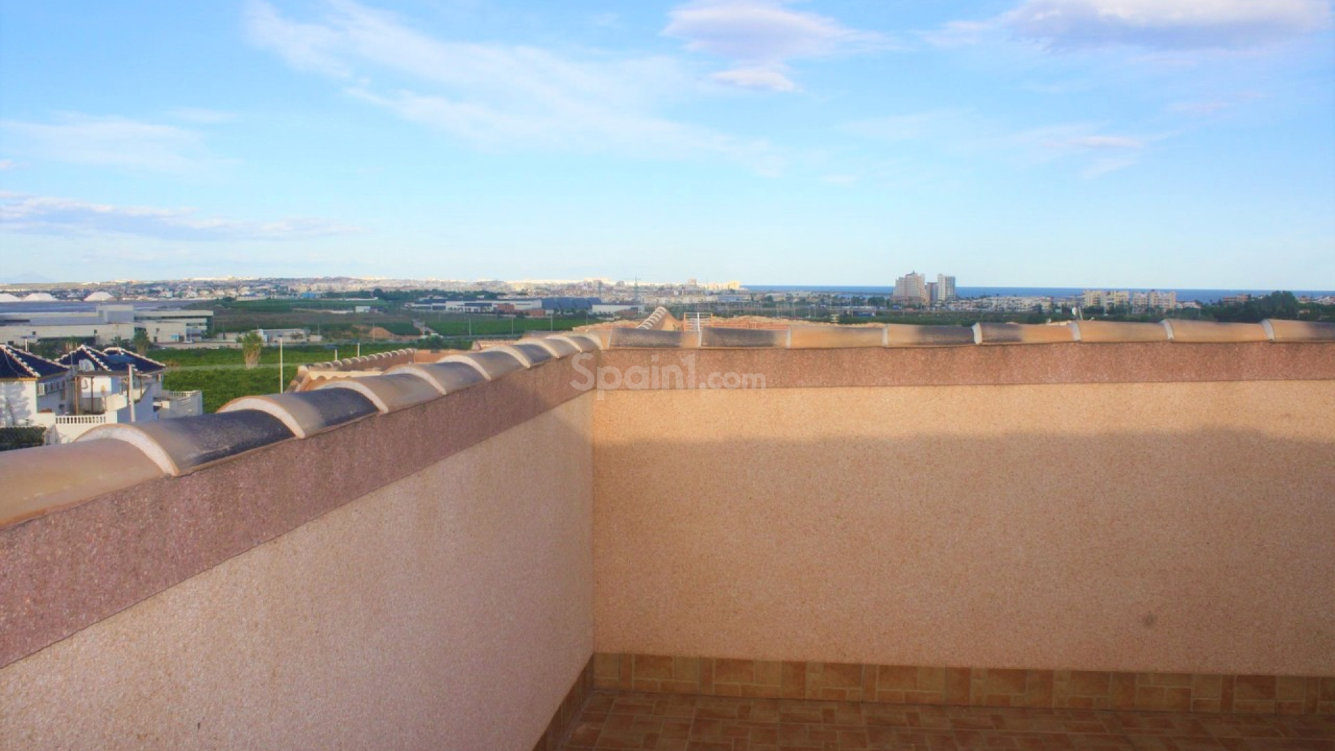 Resale - Townhouse -
Los Altos