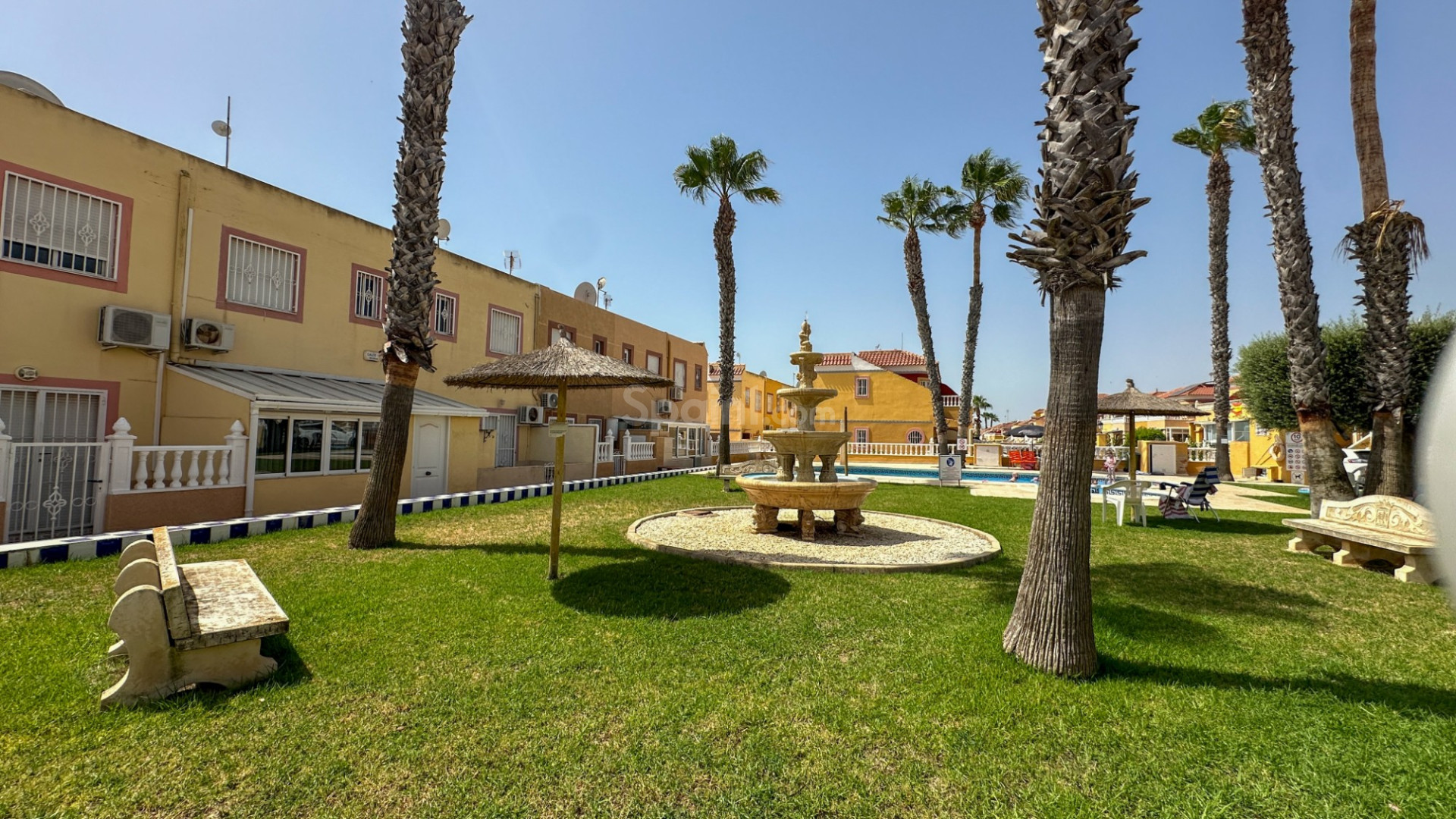 Resale - Townhouse -
Orihuela Costa - Cabo Roig