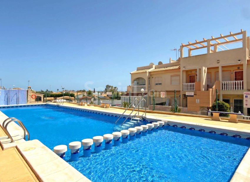 Resale - Townhouse -
Orihuela Costa - La Florida