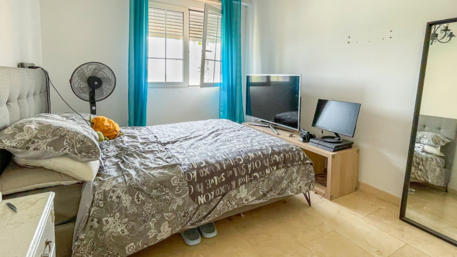 Resale - Townhouse -
Orihuela Costa - La Rioja