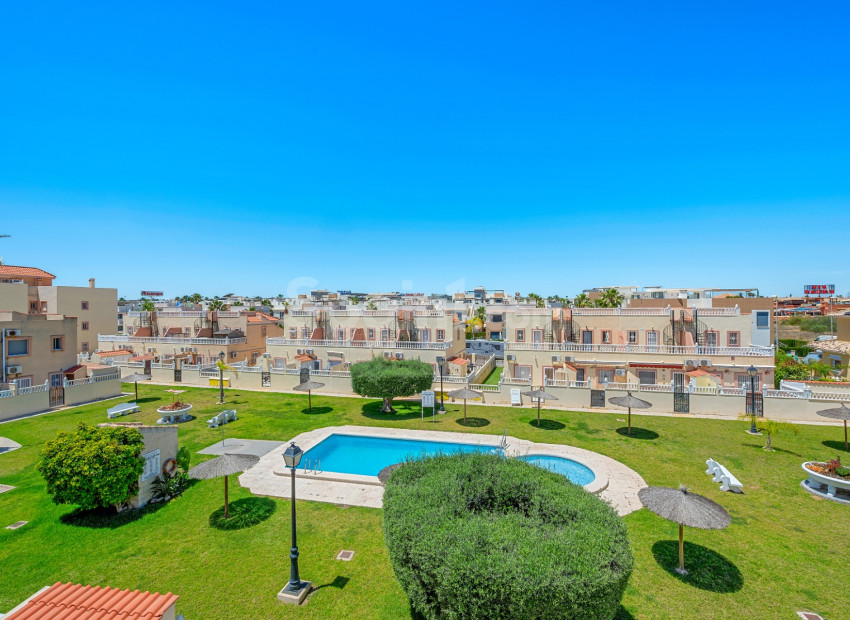 Resale - Townhouse -
Orihuela Costa - La Zenia