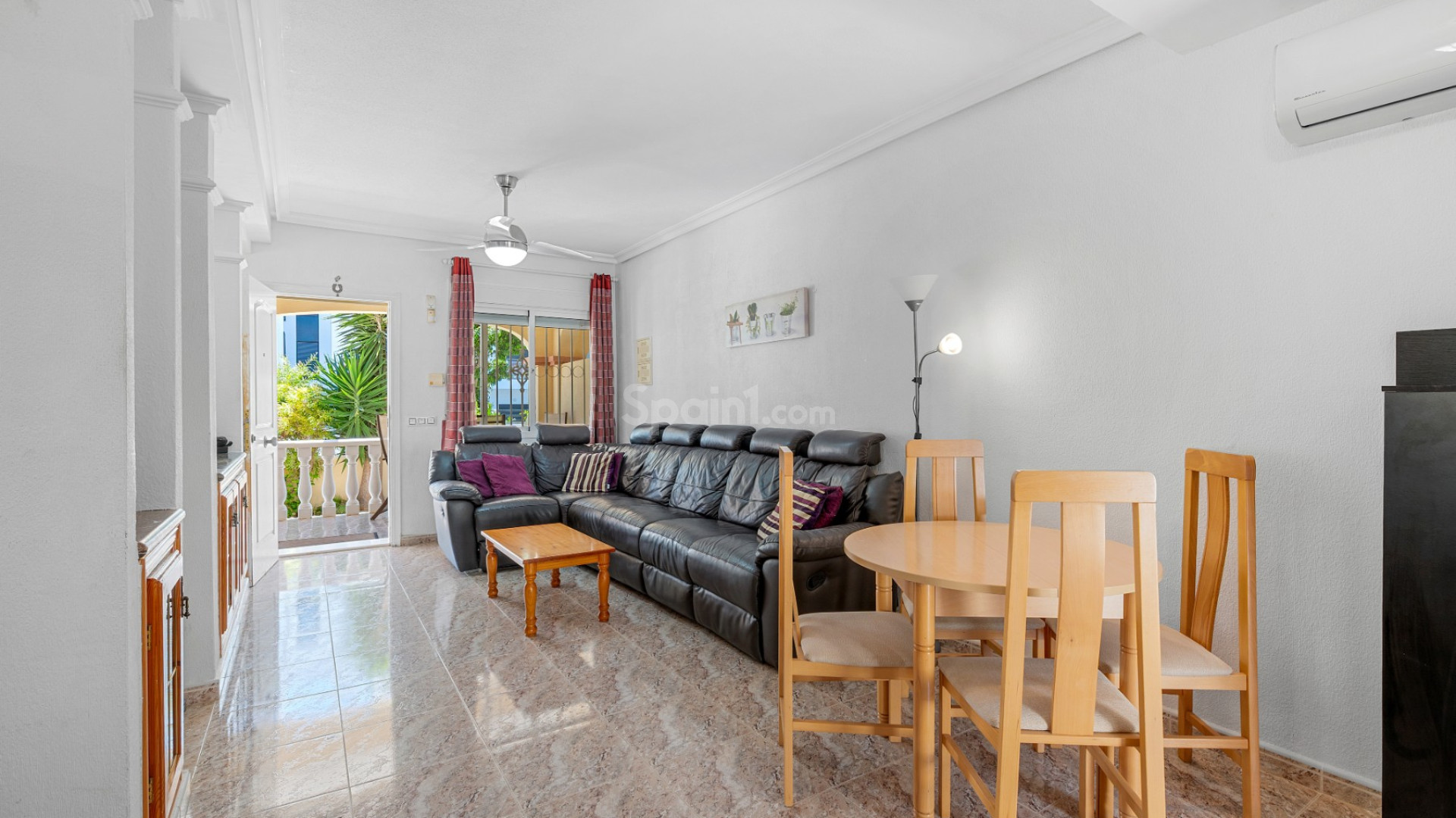 Resale - Townhouse -
Orihuela Costa - La Zenia